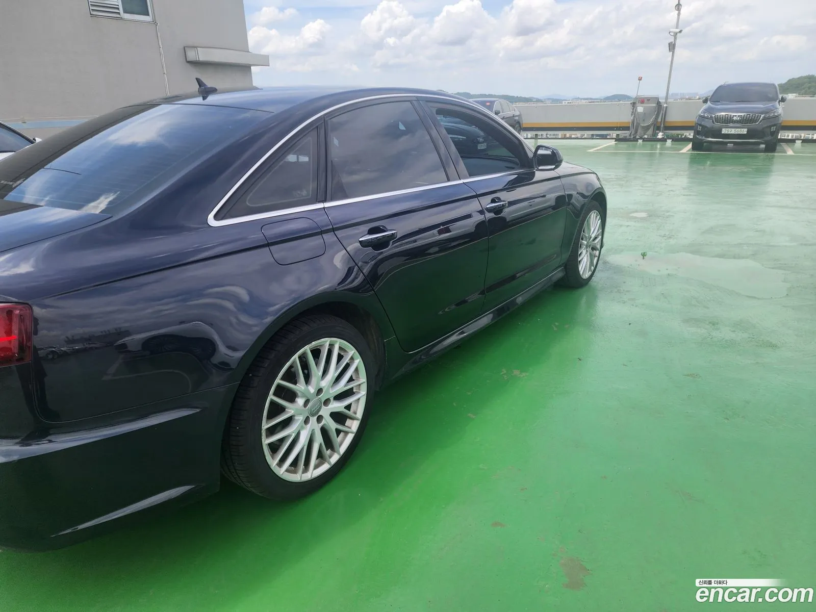 Audi A6 2018 — 13