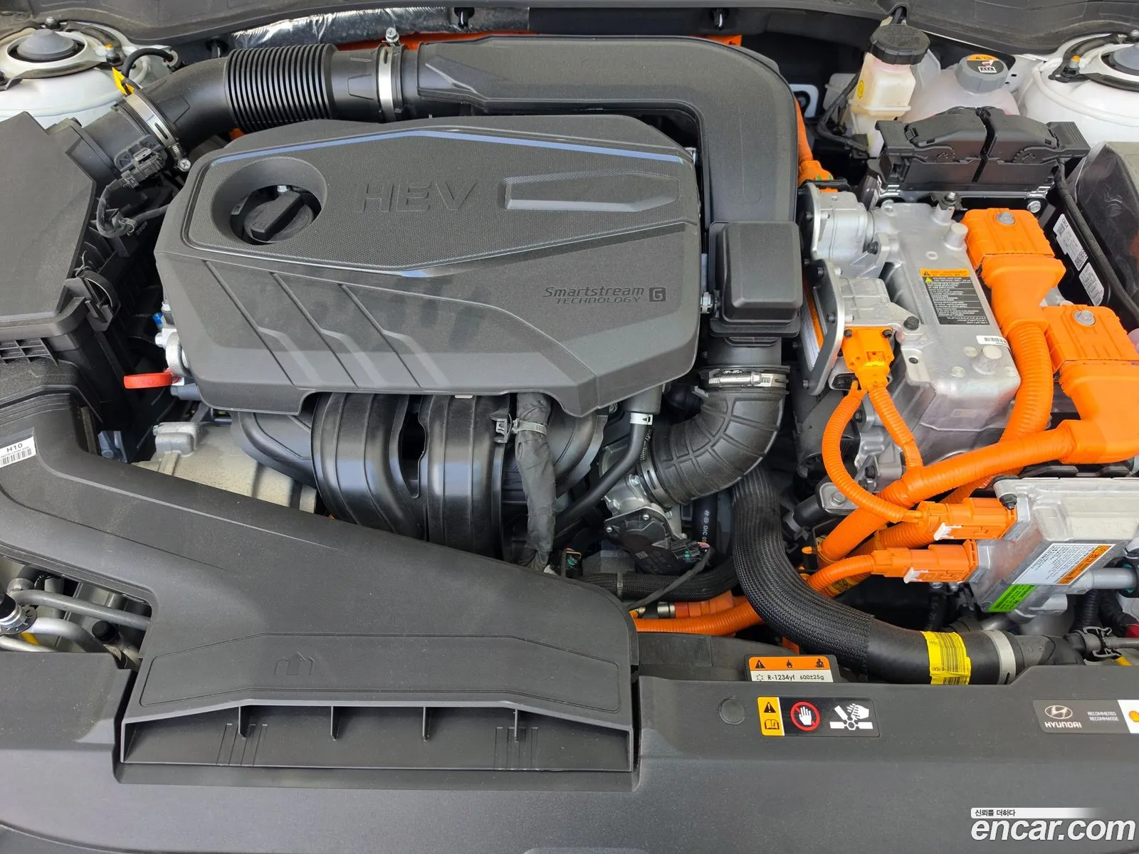 Hyundai Sonata the Edge Hybrid 2024 — 8