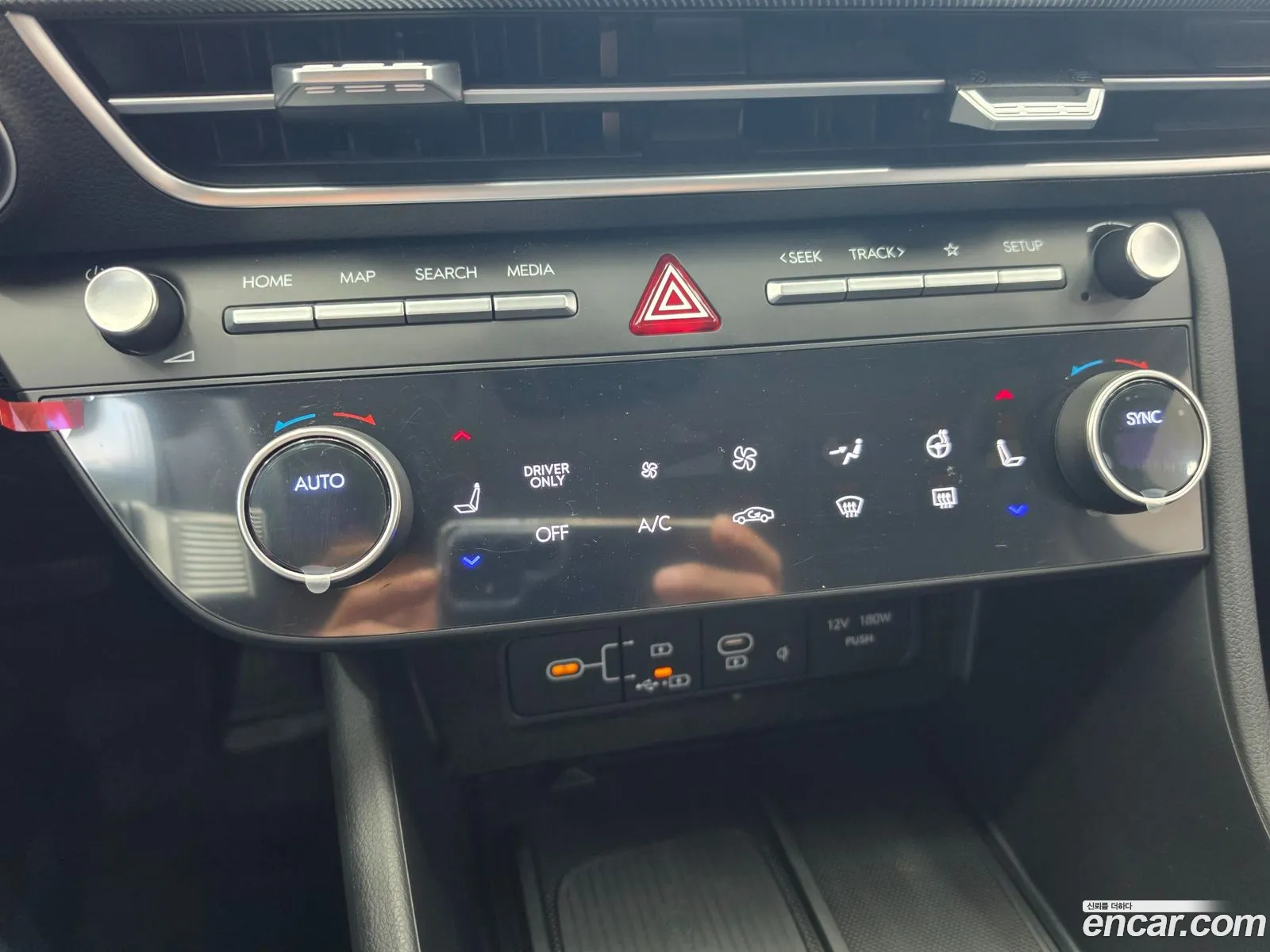 Hyundai Sonata the Edge Hybrid 2024 — 19