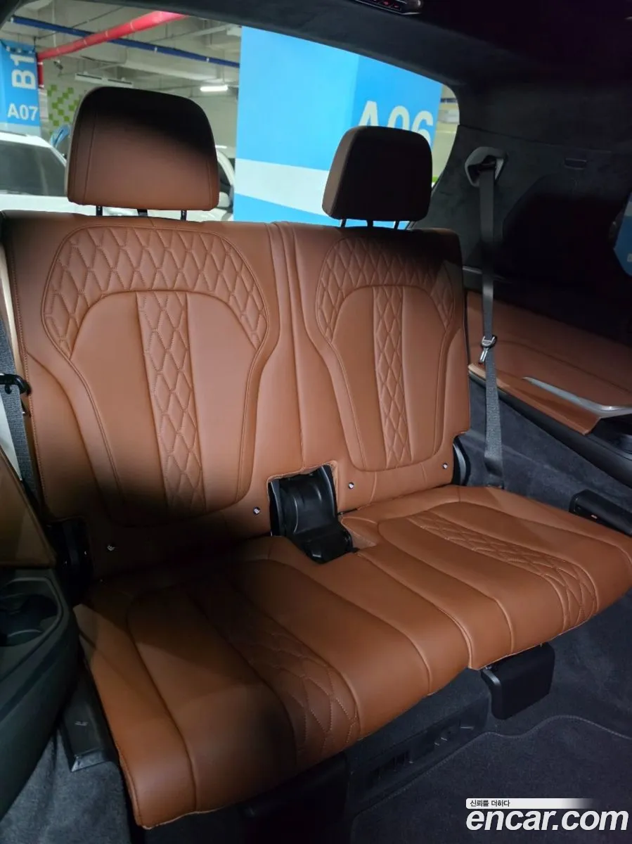BMW X7 2025 — 2