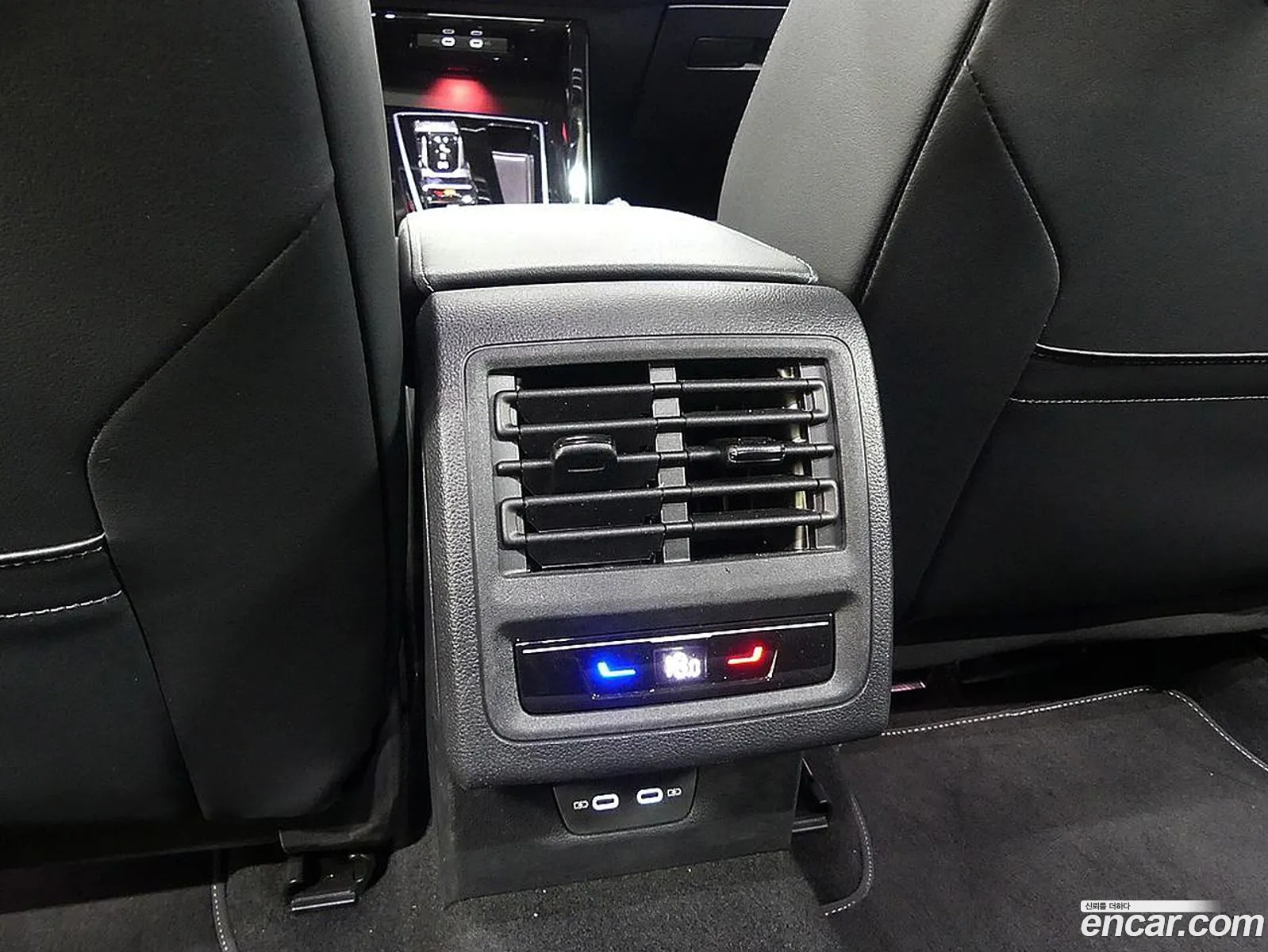 Volkswagen Golf 8th Gen 2026 — 3