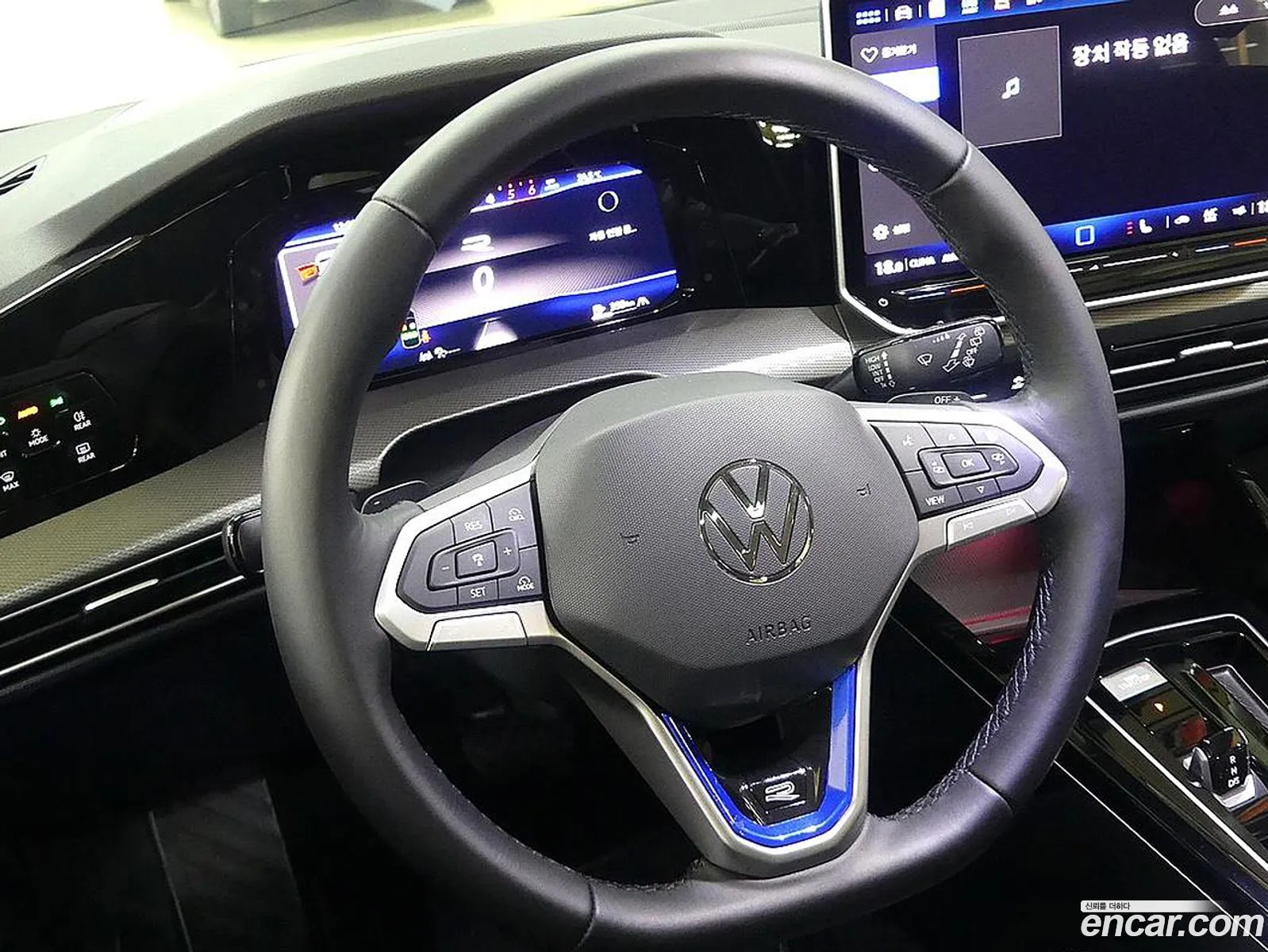 Volkswagen Golf 8th Gen 2026 — 8