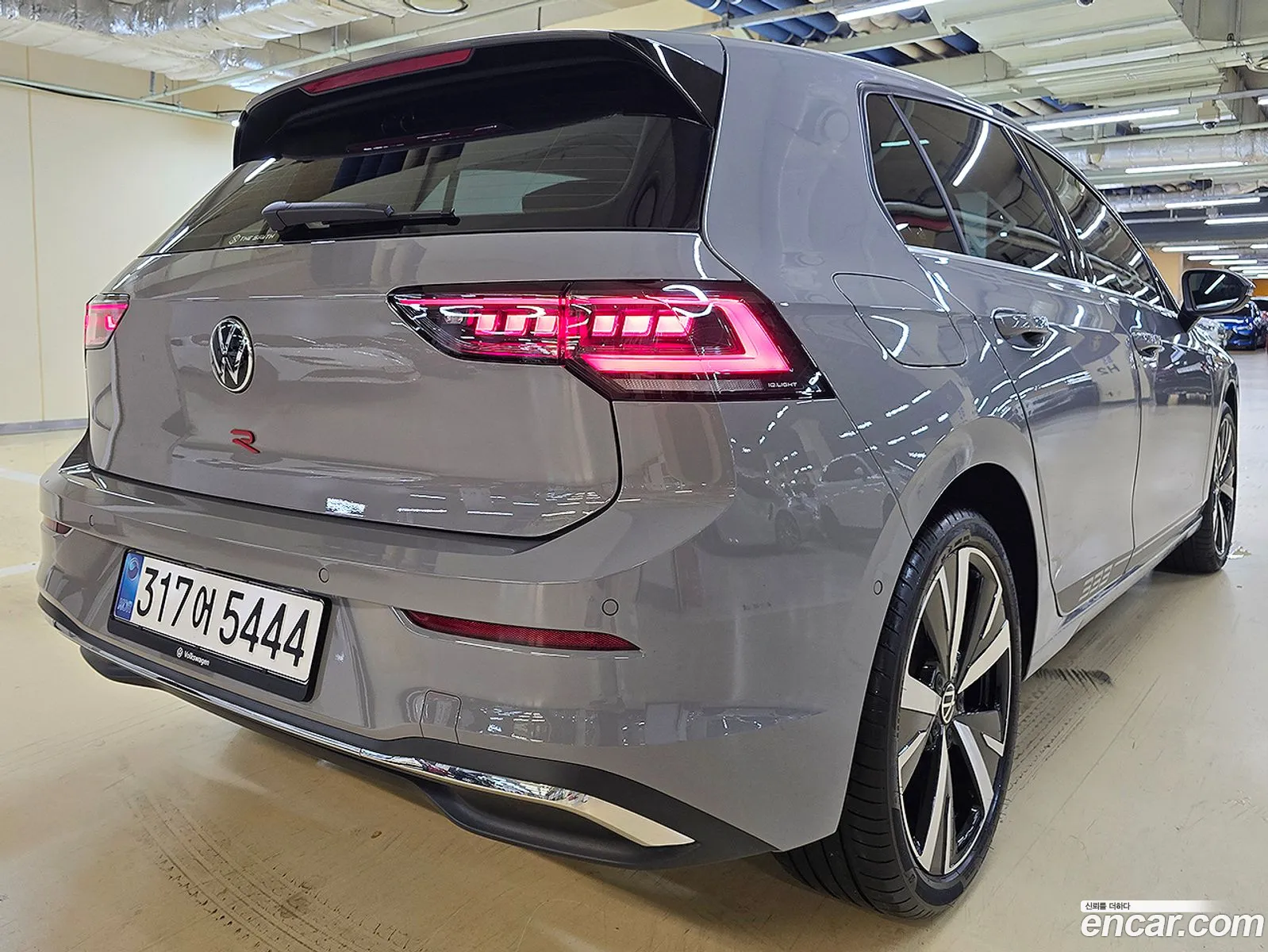 Volkswagen Golf 8th Gen 2026 — 20