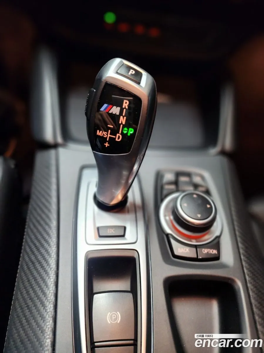 BMW X6 M 2010 — 12