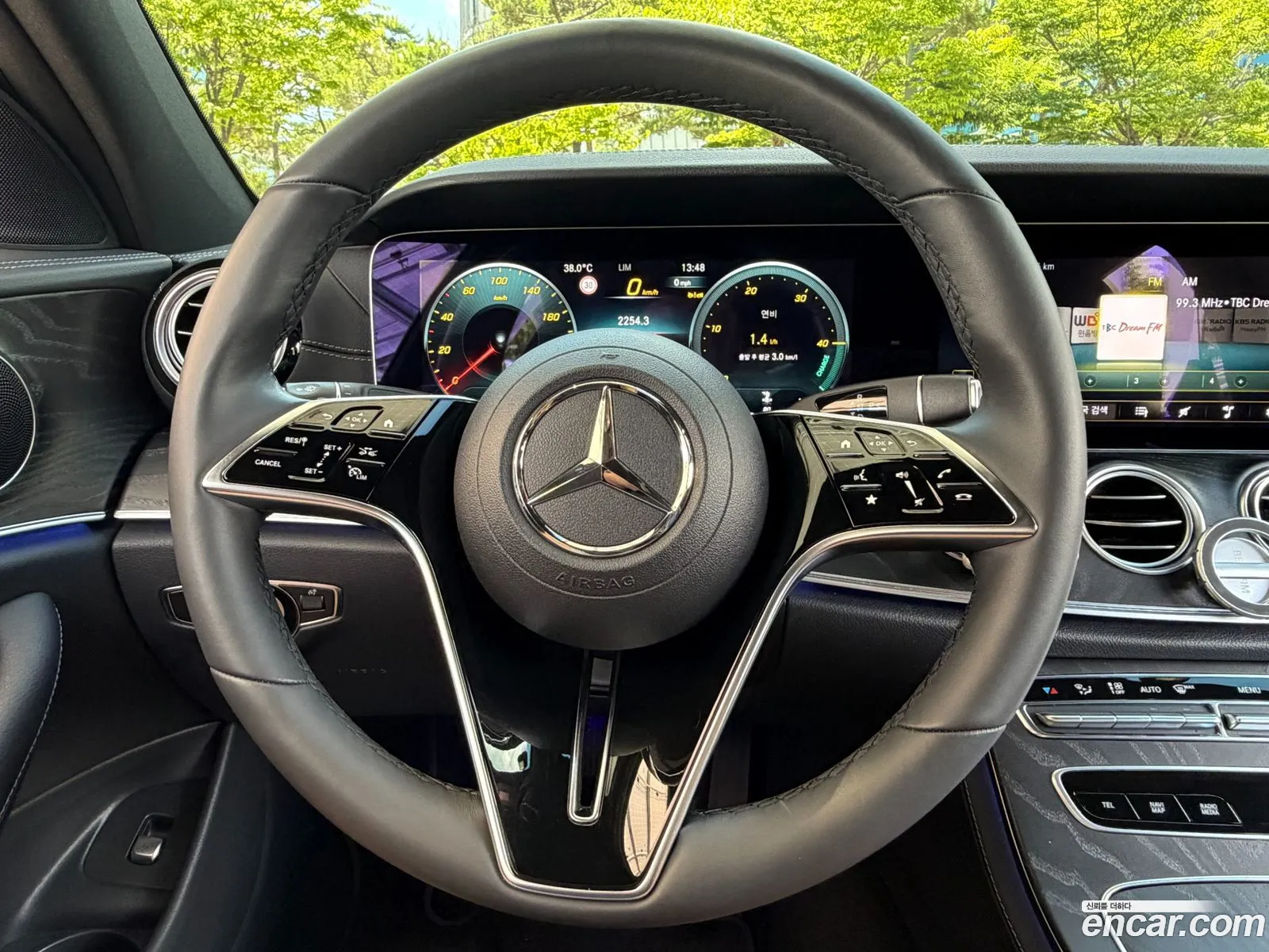 Mercedes-Benz E-Class W213 2023 — 4