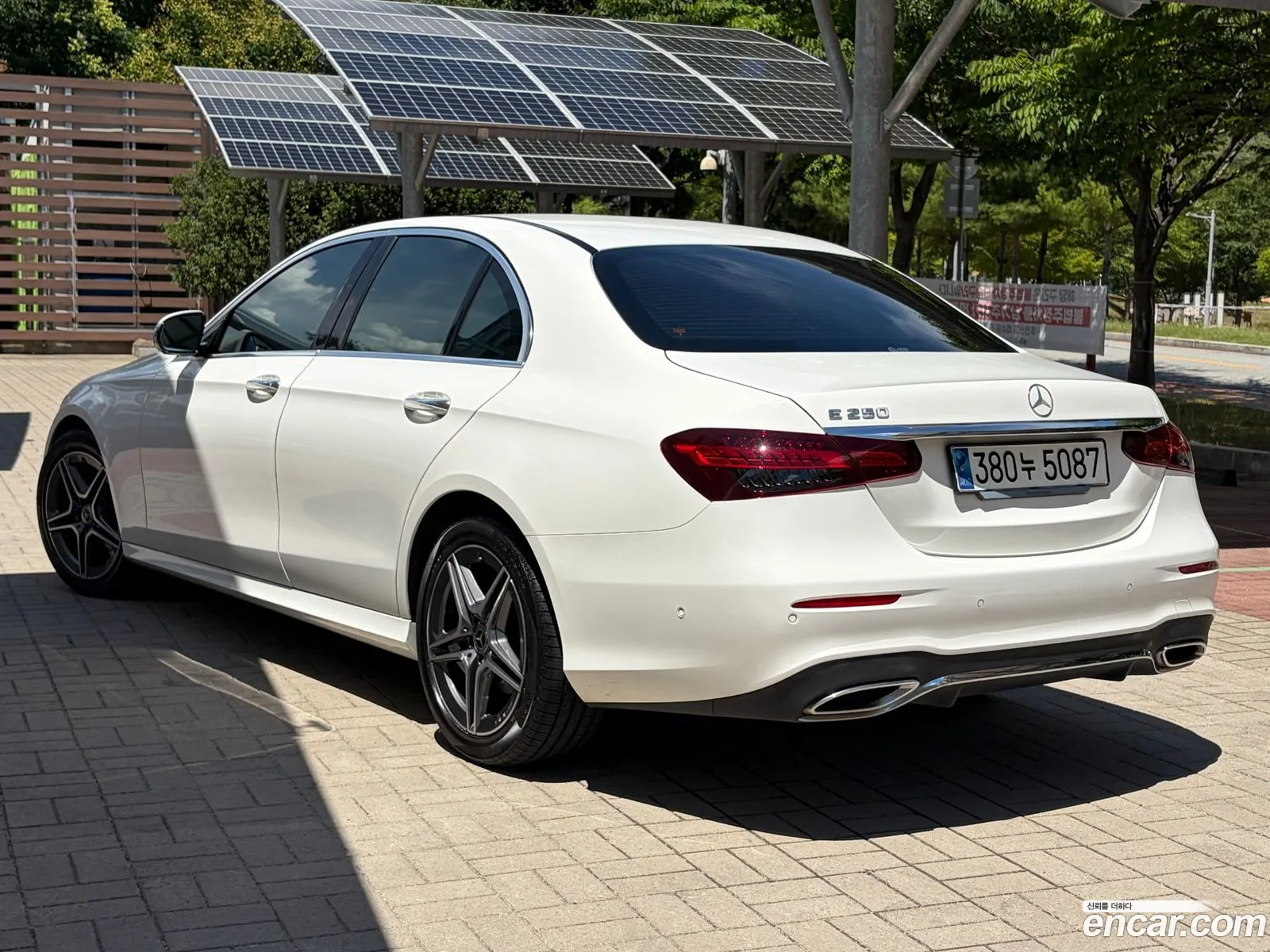 Mercedes-Benz E-Class W213 2023 — 9