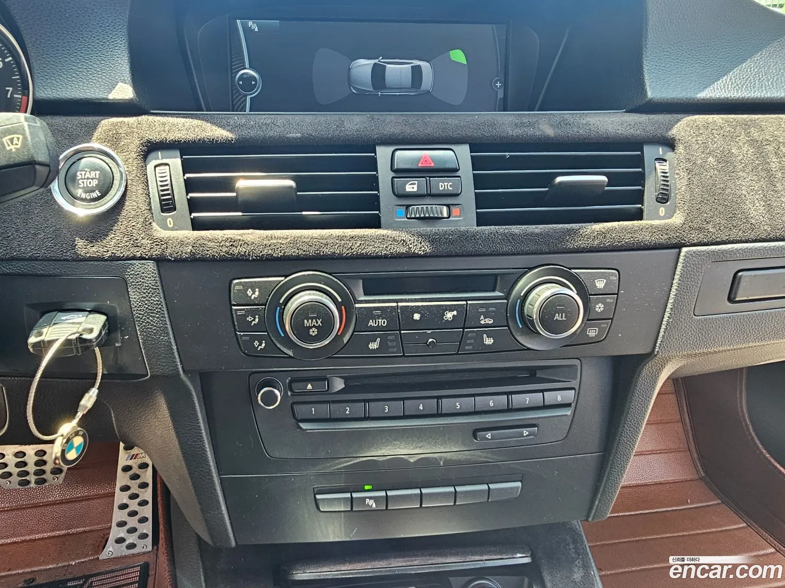 BMW 3 Series 2010 — 16