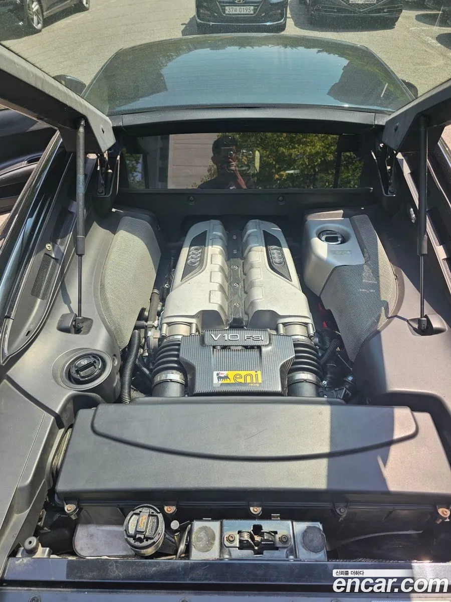 Audi R8 2011 — 6