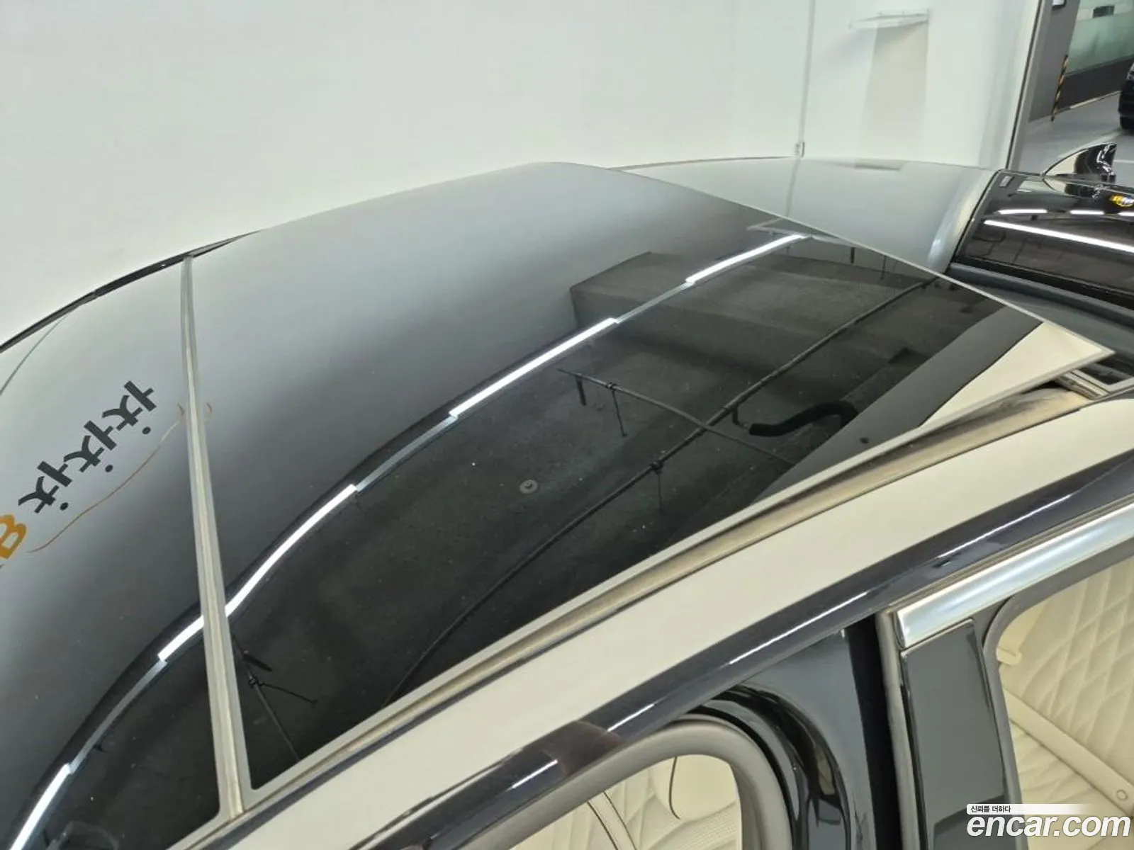 Genesis G90 2023 — 10