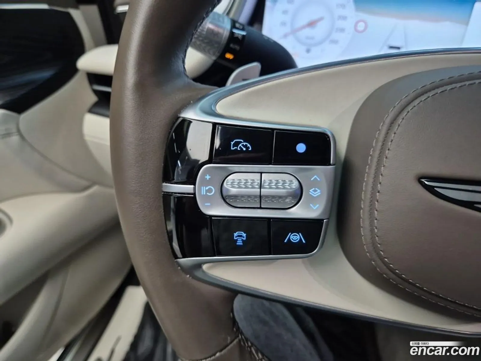 Genesis G90 2023 — 2
