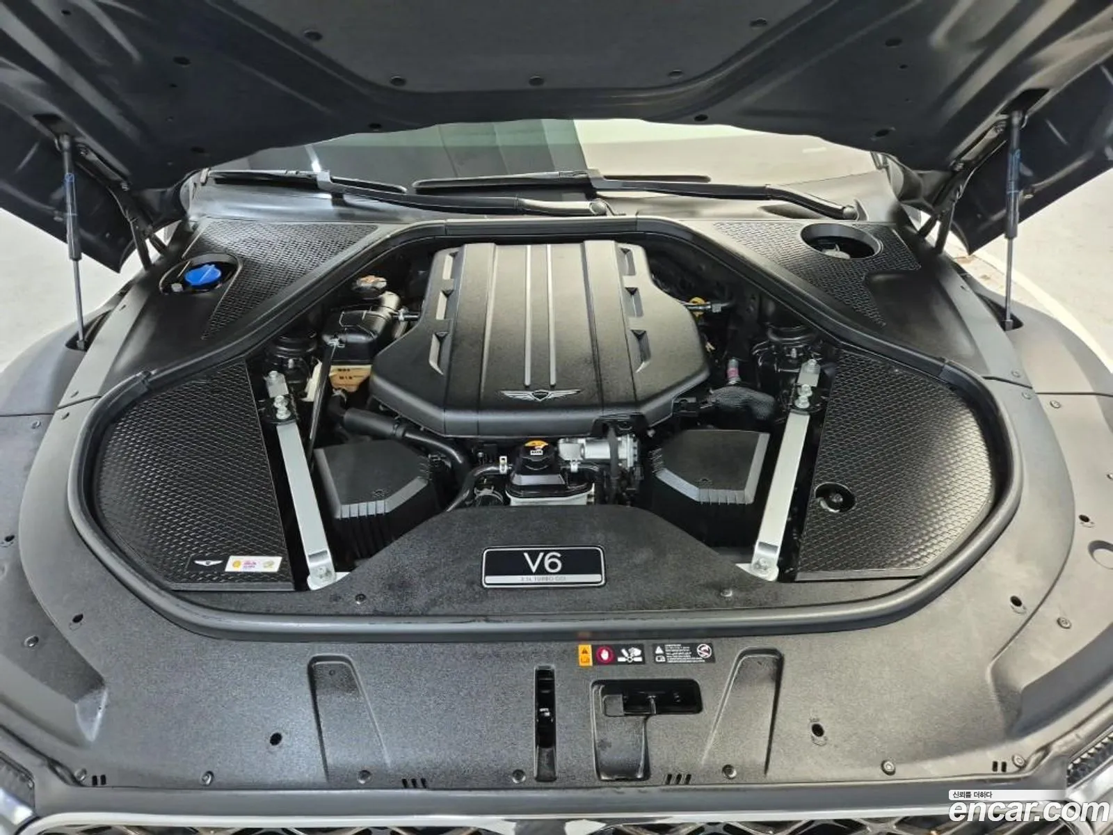Genesis G90 2023 — 3
