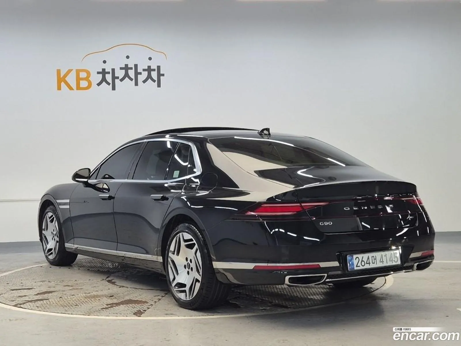 Genesis G90 2023 — 8