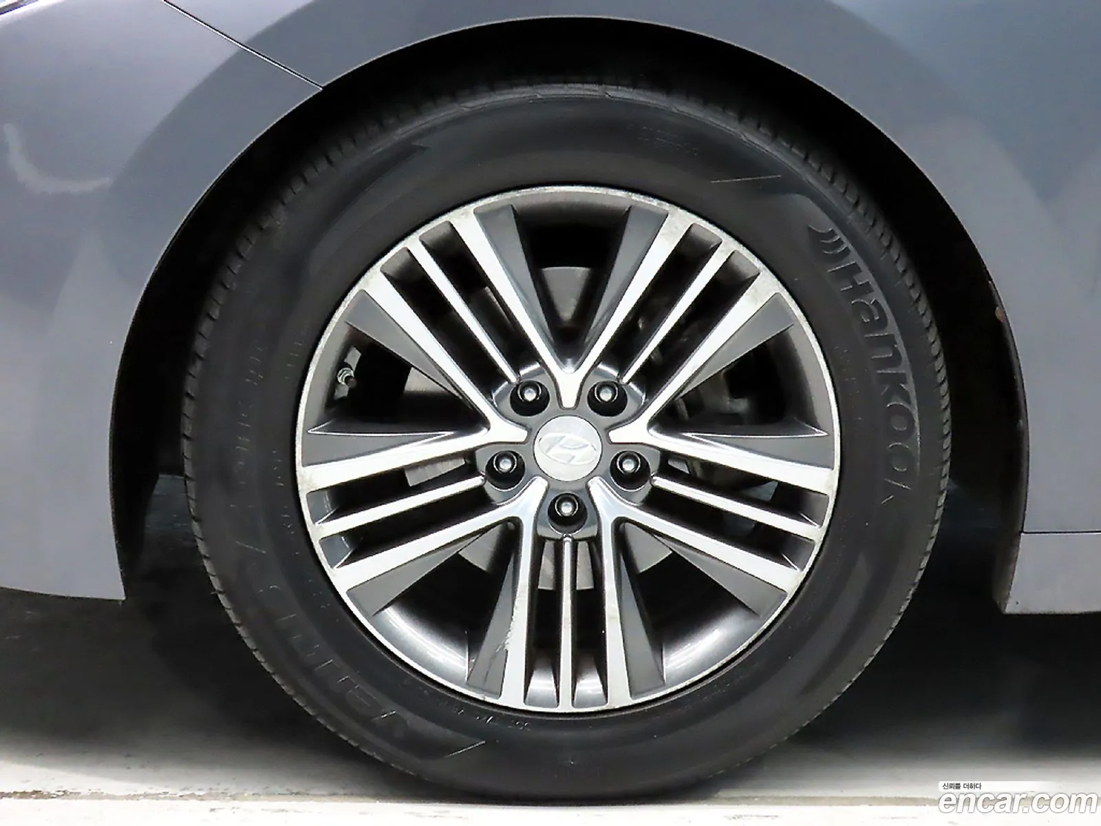 Hyundai Grandeur HG 2012 — 3