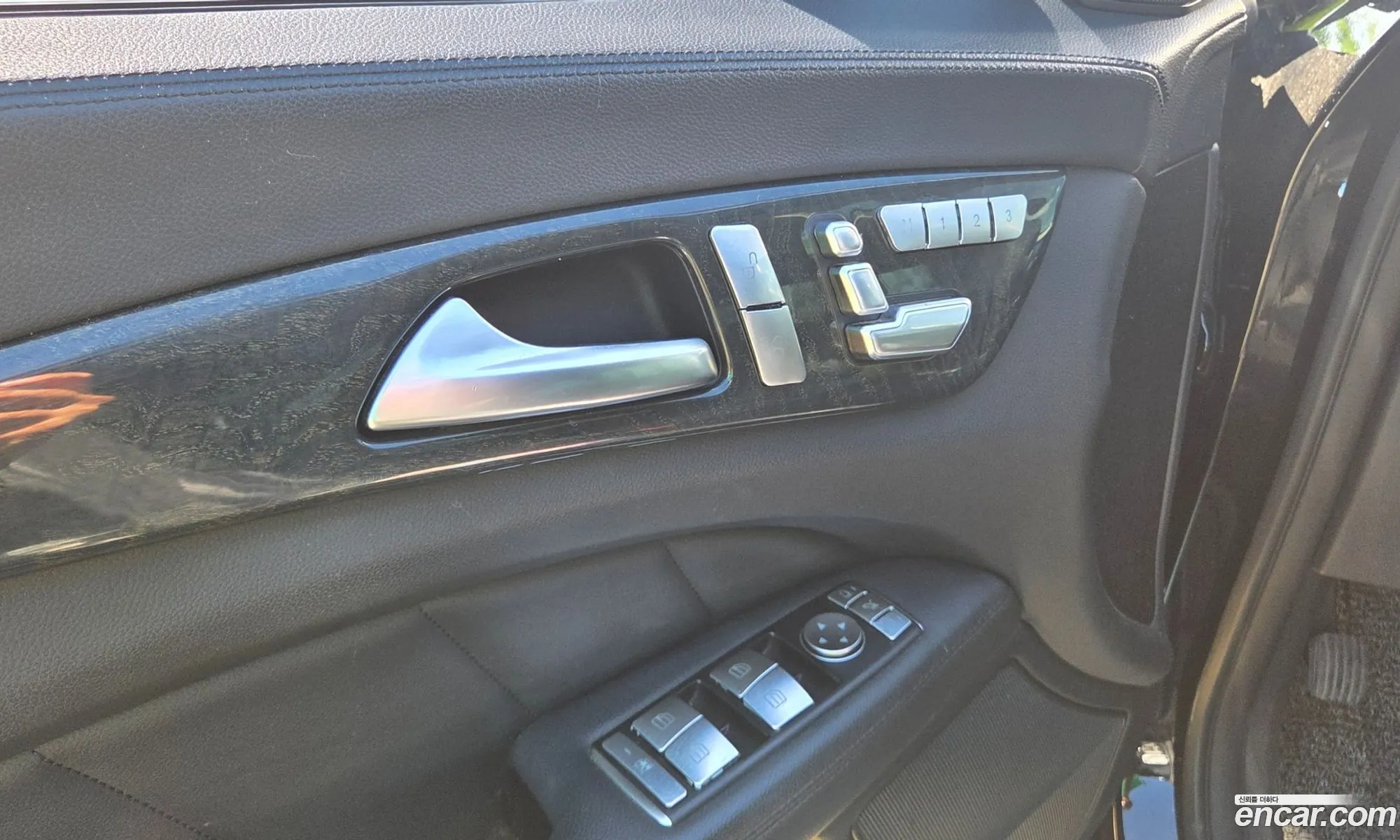 Mercedes-Benz CLS-Class W218 2014 — 17