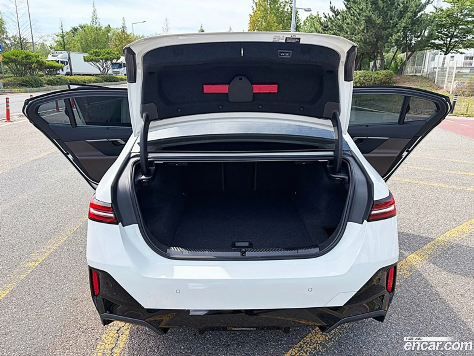 BMW i5 2025 — 11