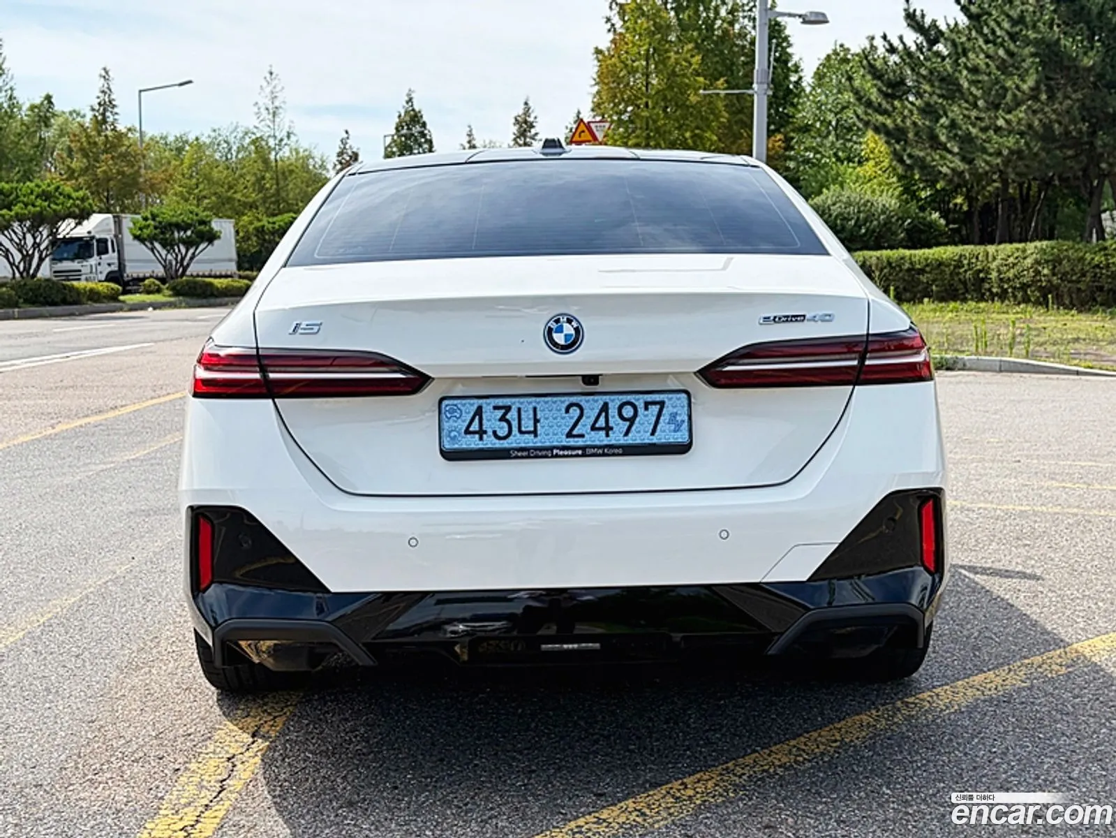 BMW i5 2025 — 8