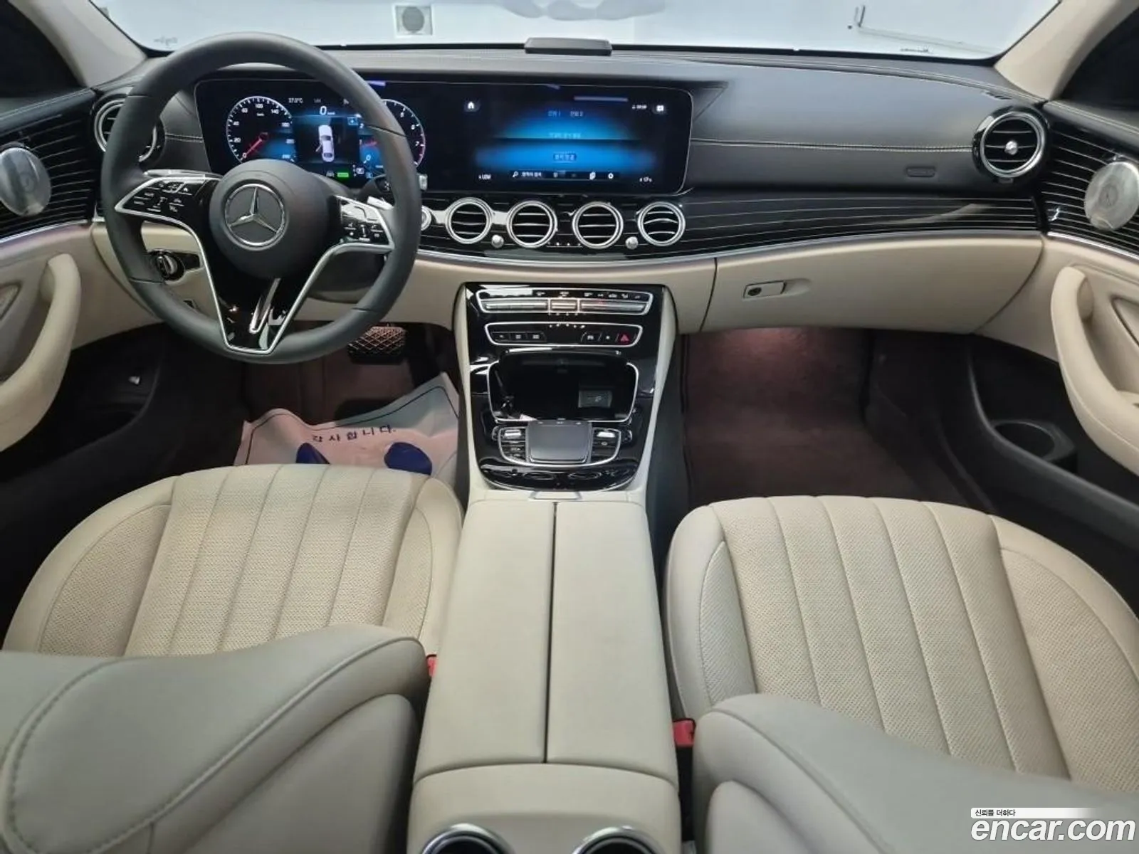 Mercedes-Benz E-Class W213 2023 — 18