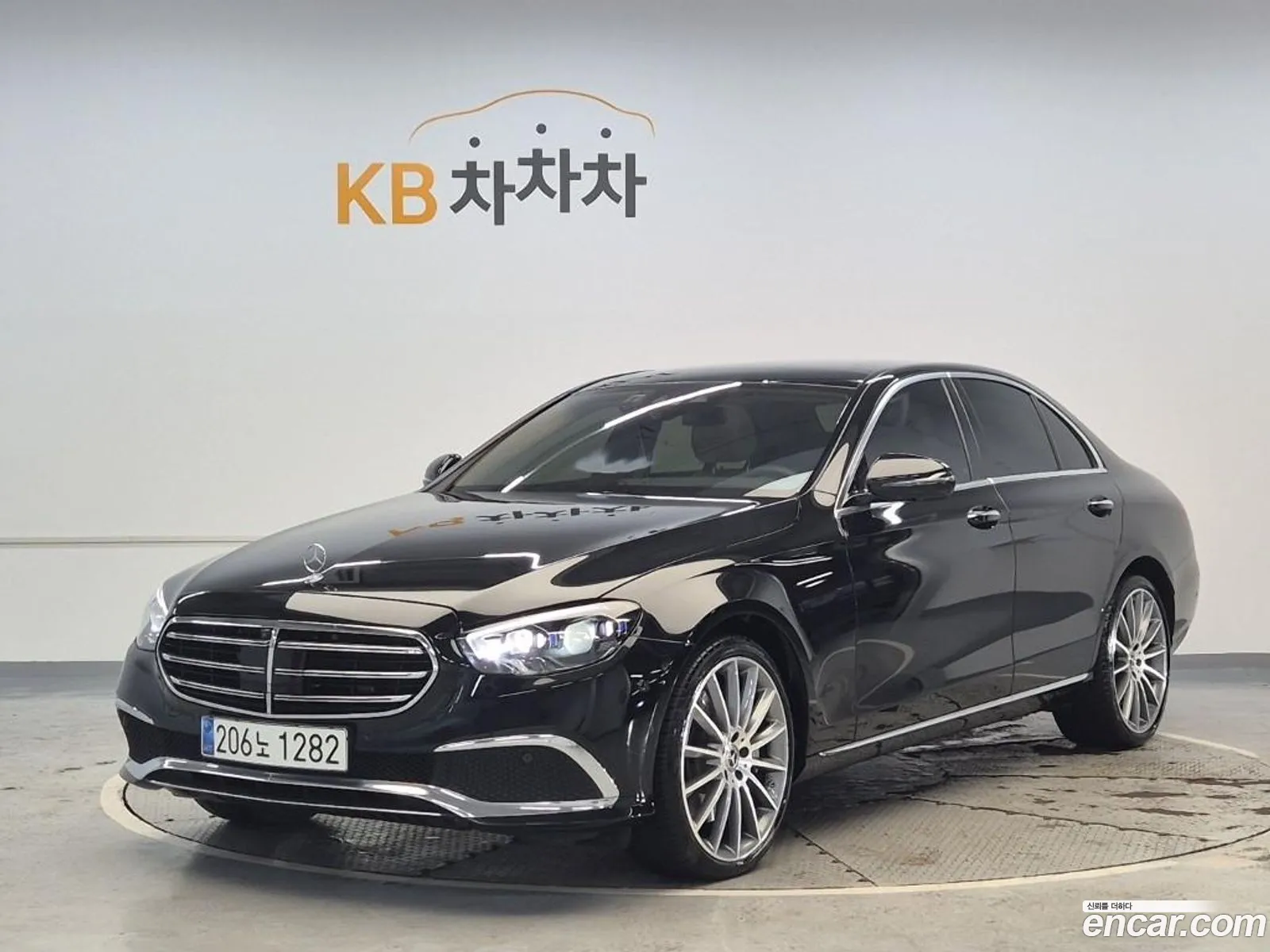 Mercedes-Benz E-Class W213 2023 — 5