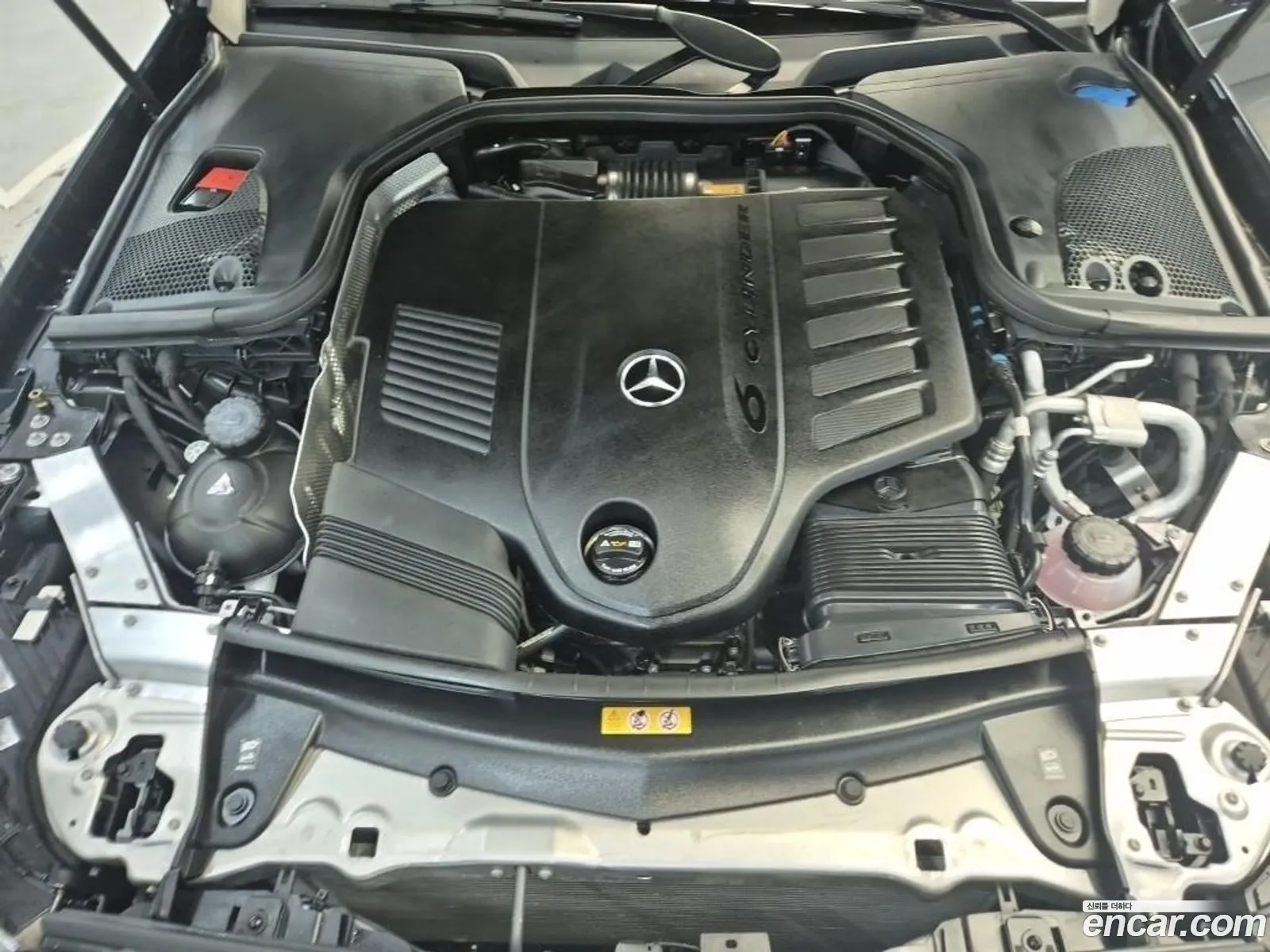 Mercedes-Benz E-Class W213 2023 — 14