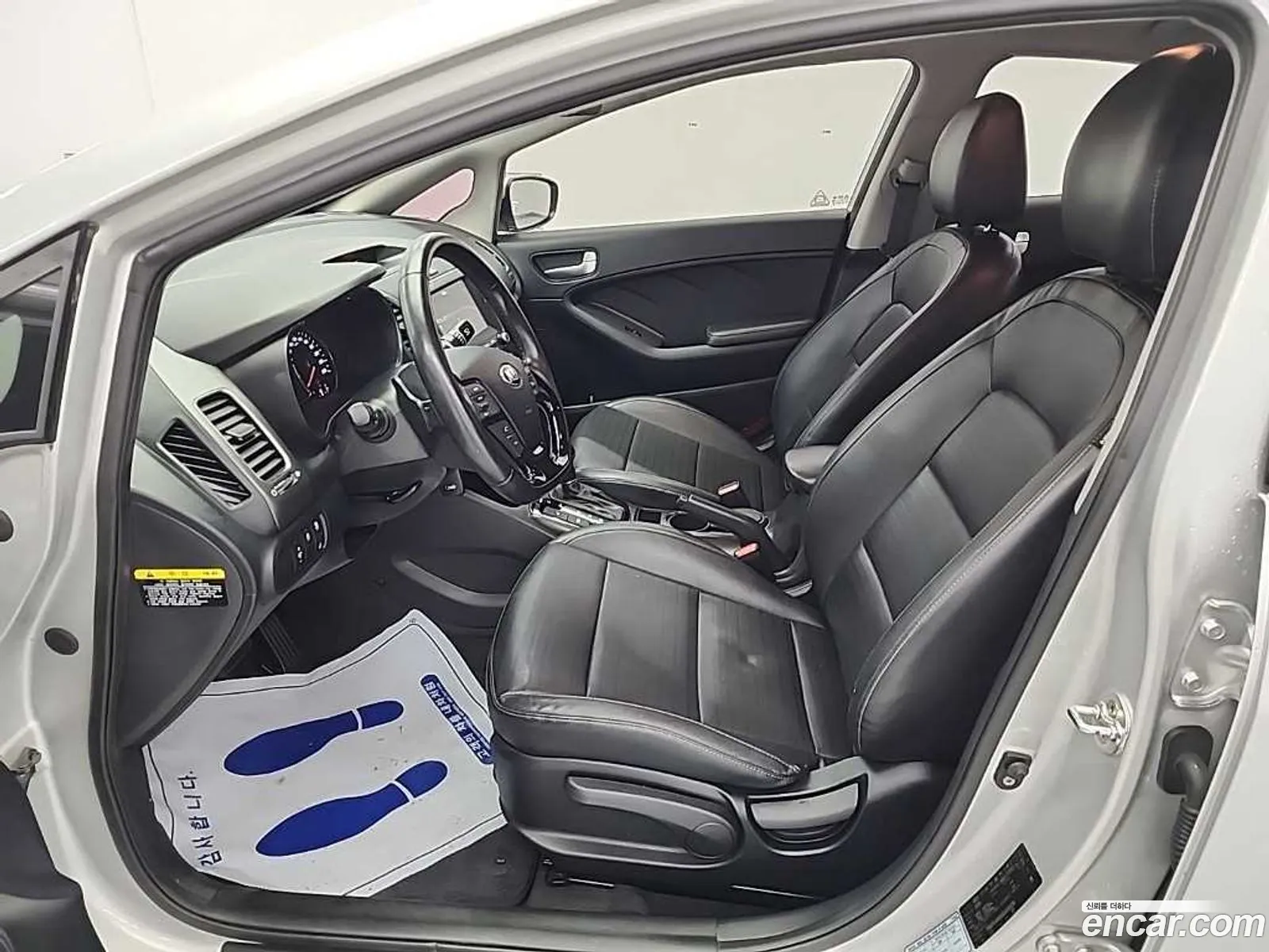 Kia K3 2016 — 7