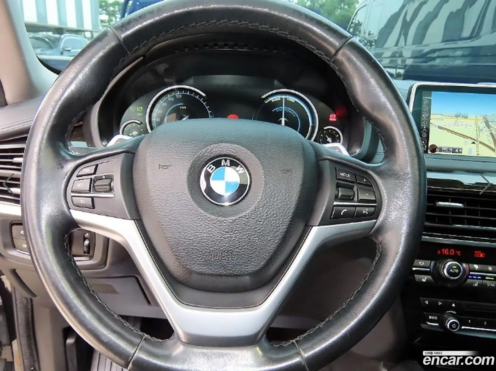 BMW X6 2015 — 19