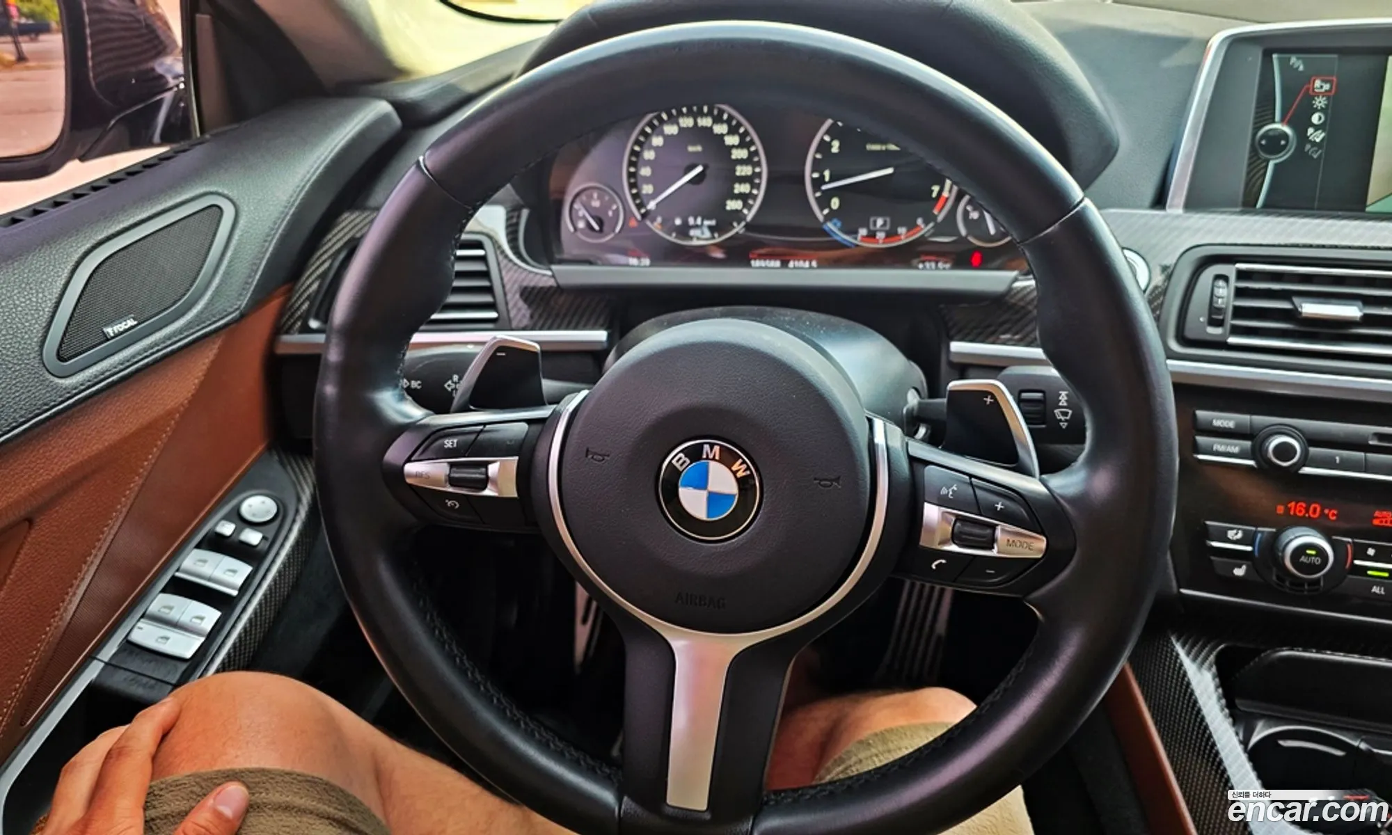 BMW 6 Series 2012 — 11