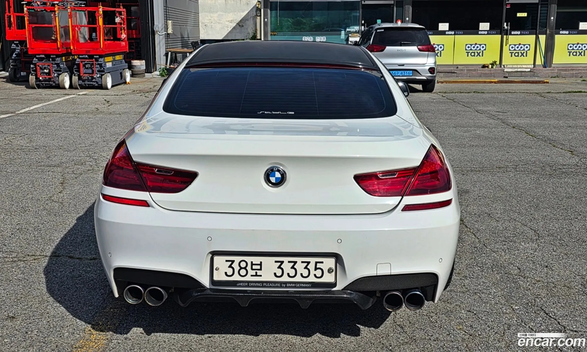 BMW 6 Series 2012 — 8