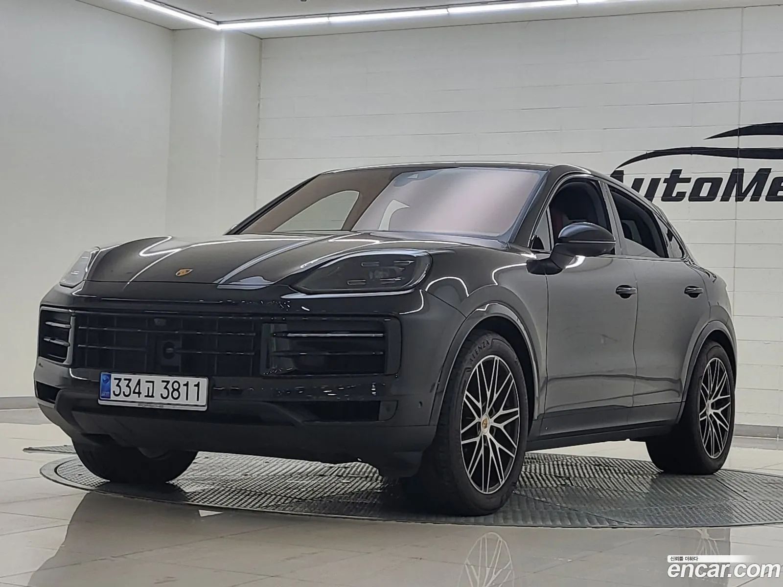 Porsche Cayenne 2025 — 19