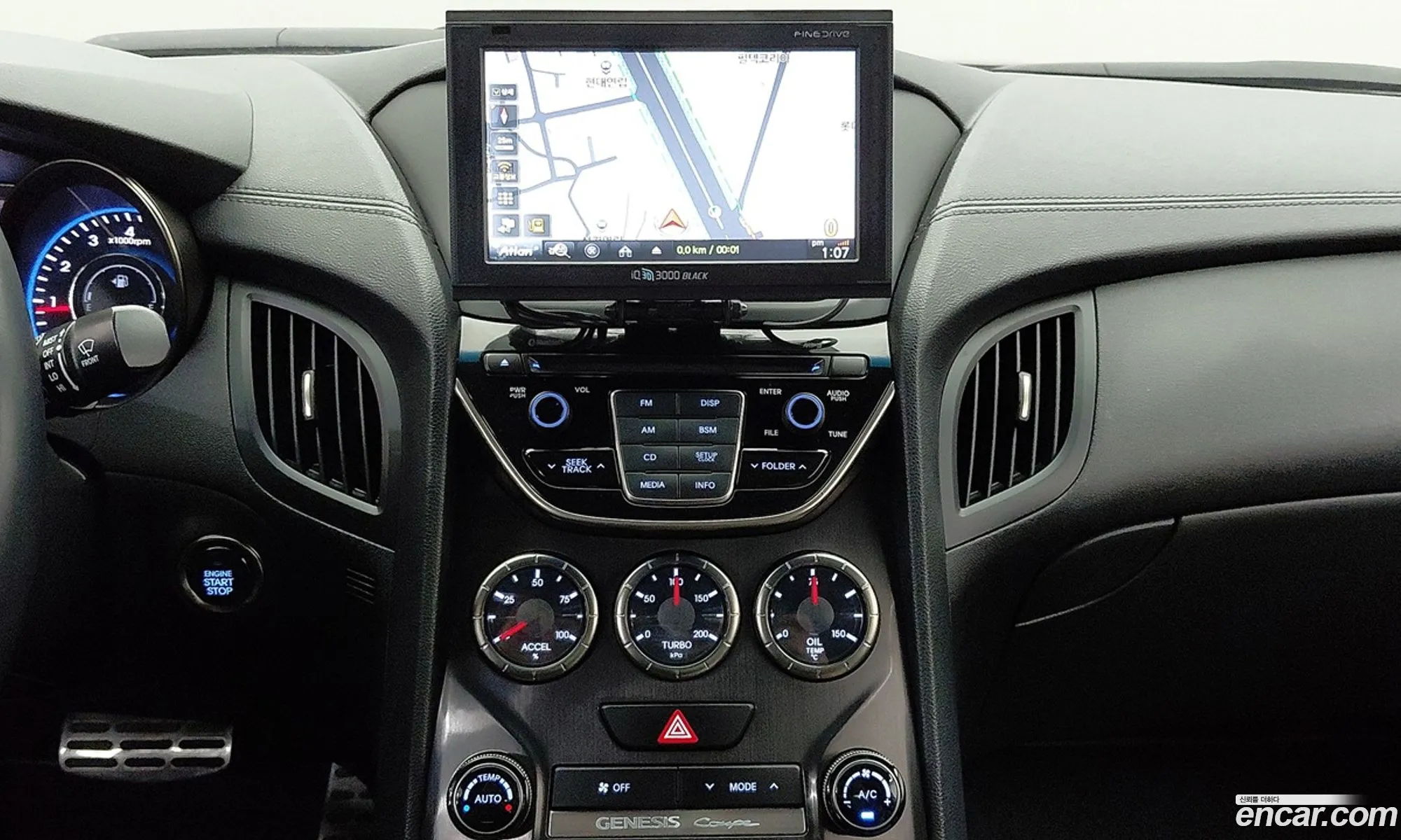 Hyundai Genesis Coupe 2012 — 11