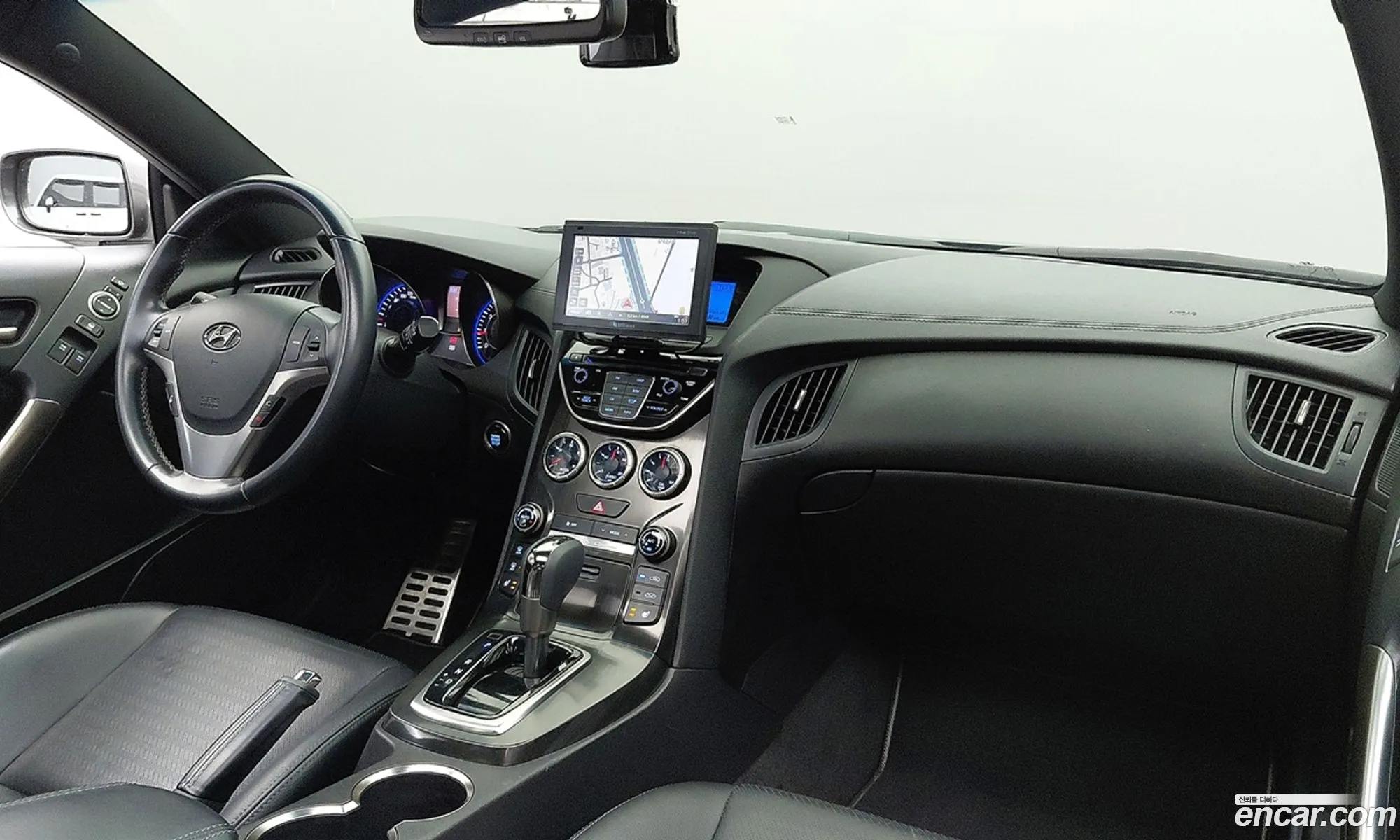 Hyundai Genesis Coupe 2012 — 16