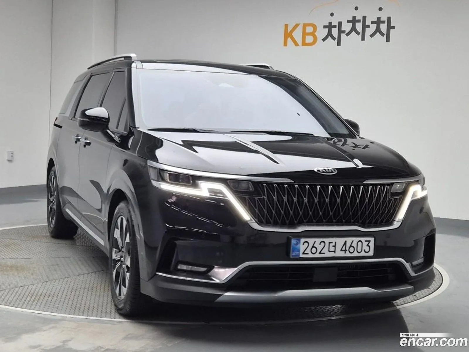 Kia Carnival 2020 — 14