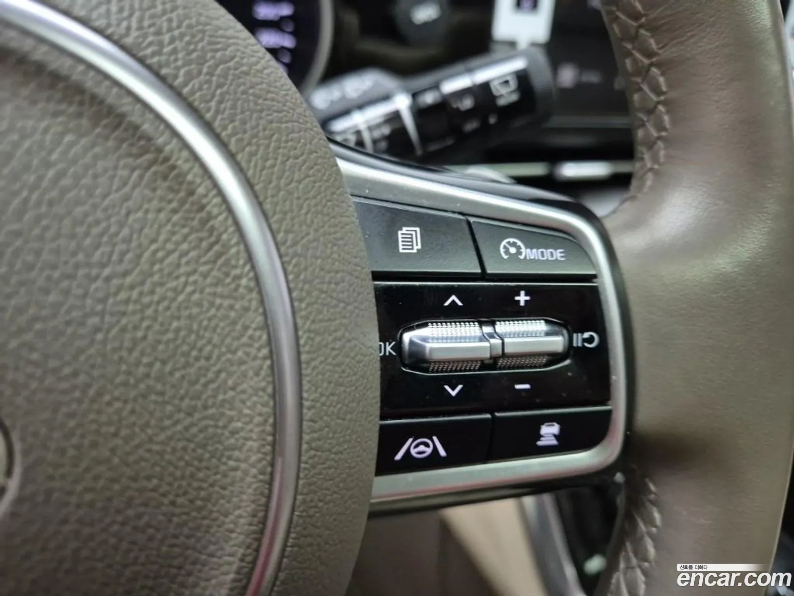 Kia Carnival 2020 — 11