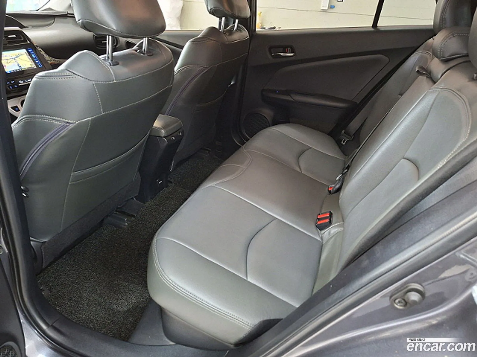 Toyota Prius 2018 — 7