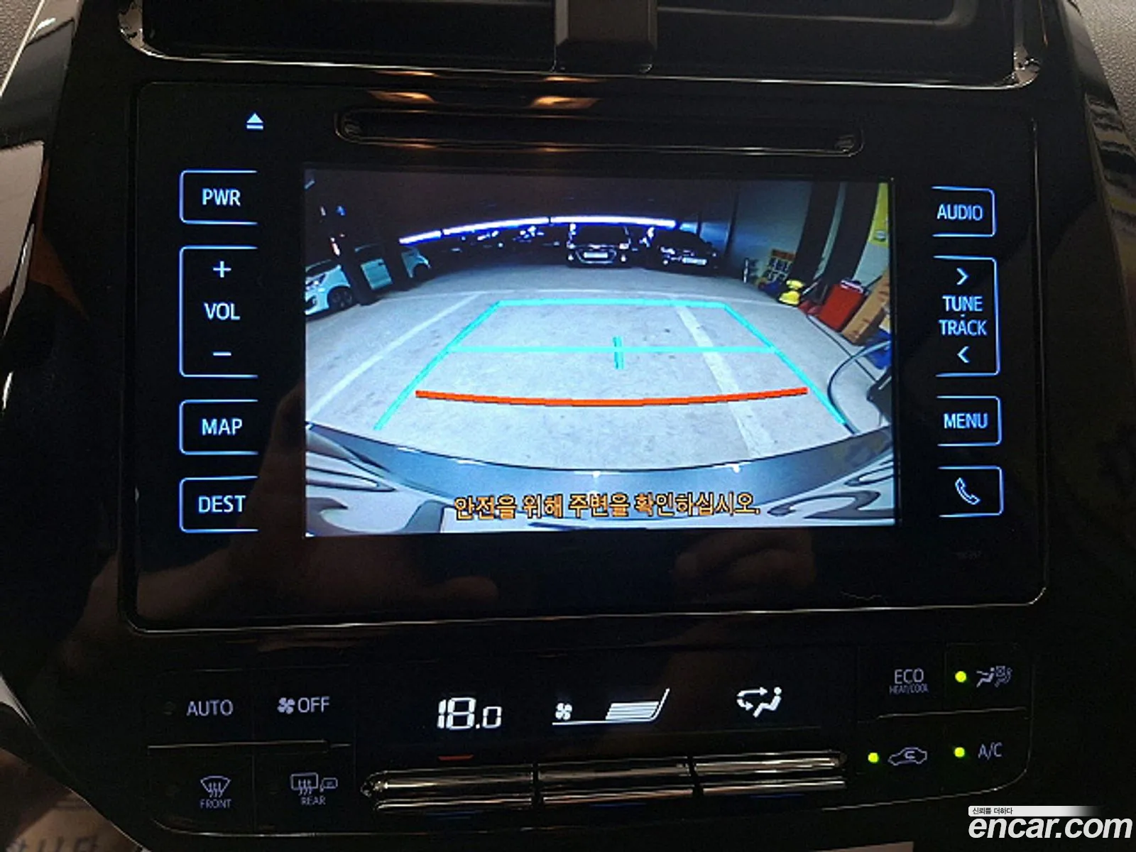 Toyota Prius 2018 — 9