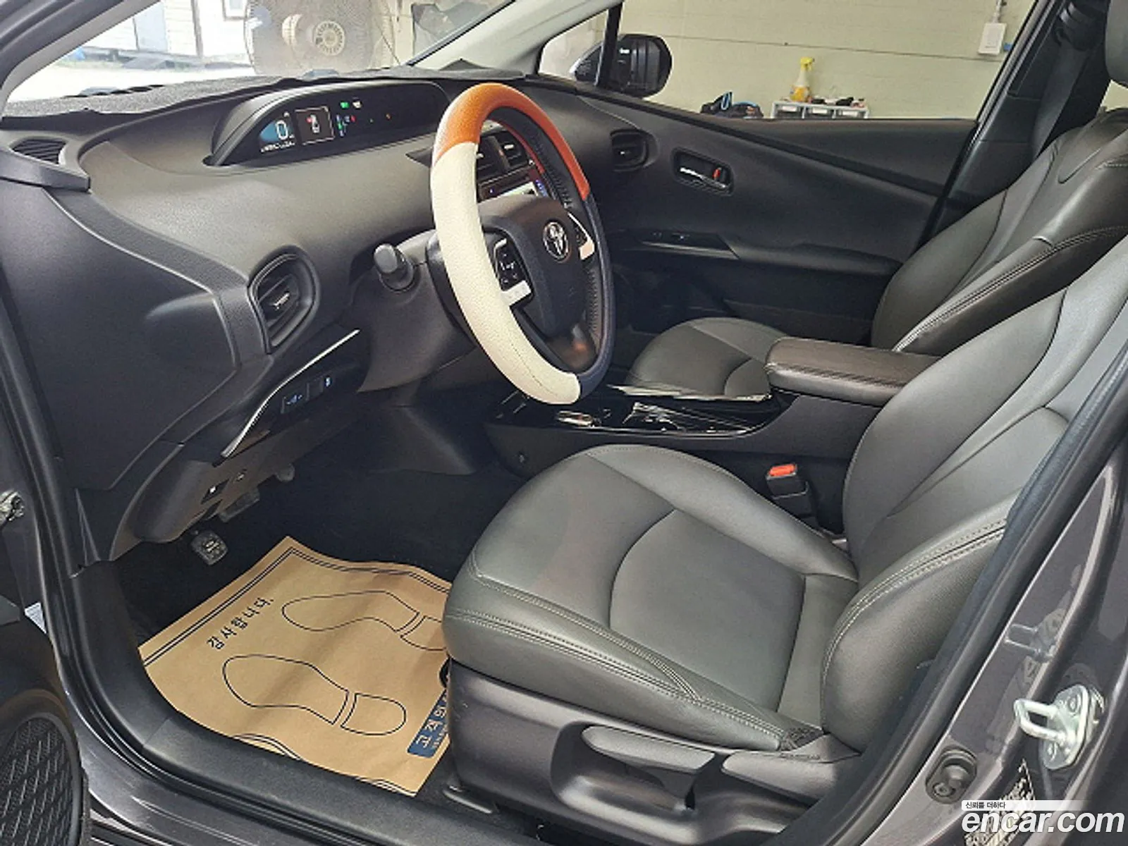 Toyota Prius 2018 — 12