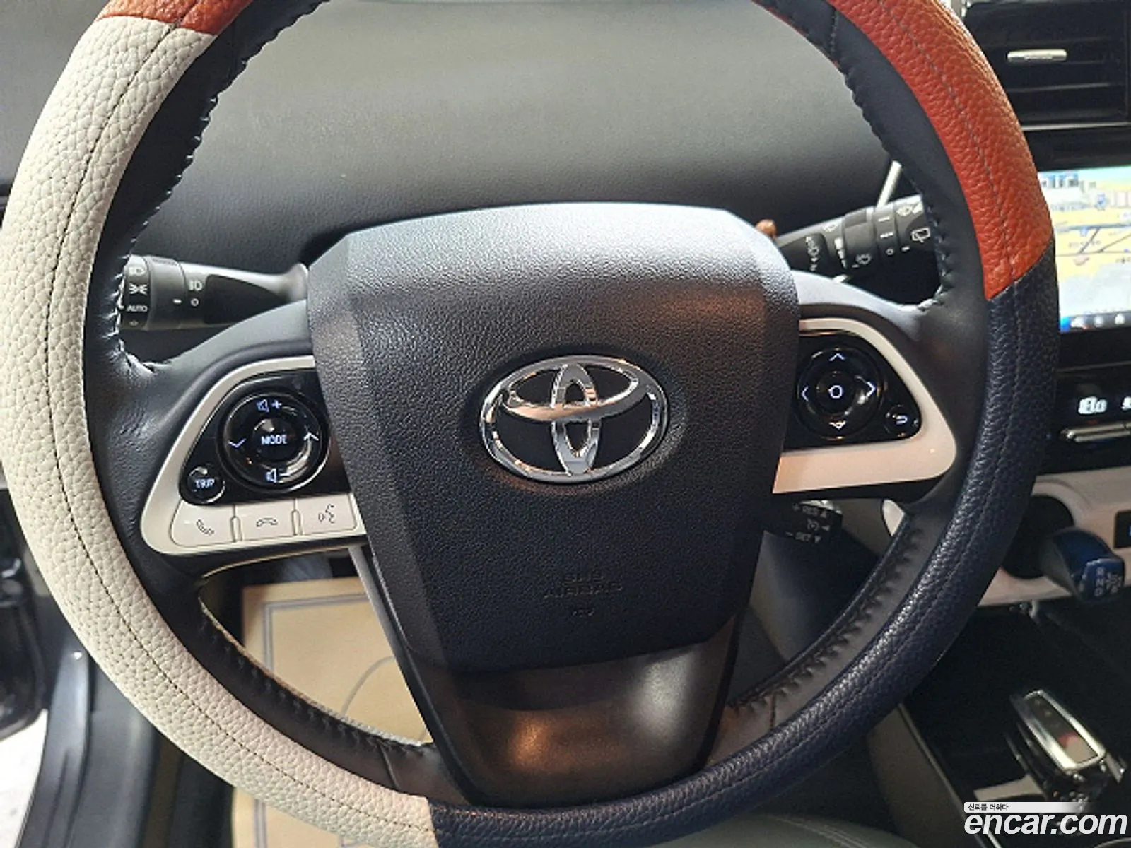 Toyota Prius 2018 — 17