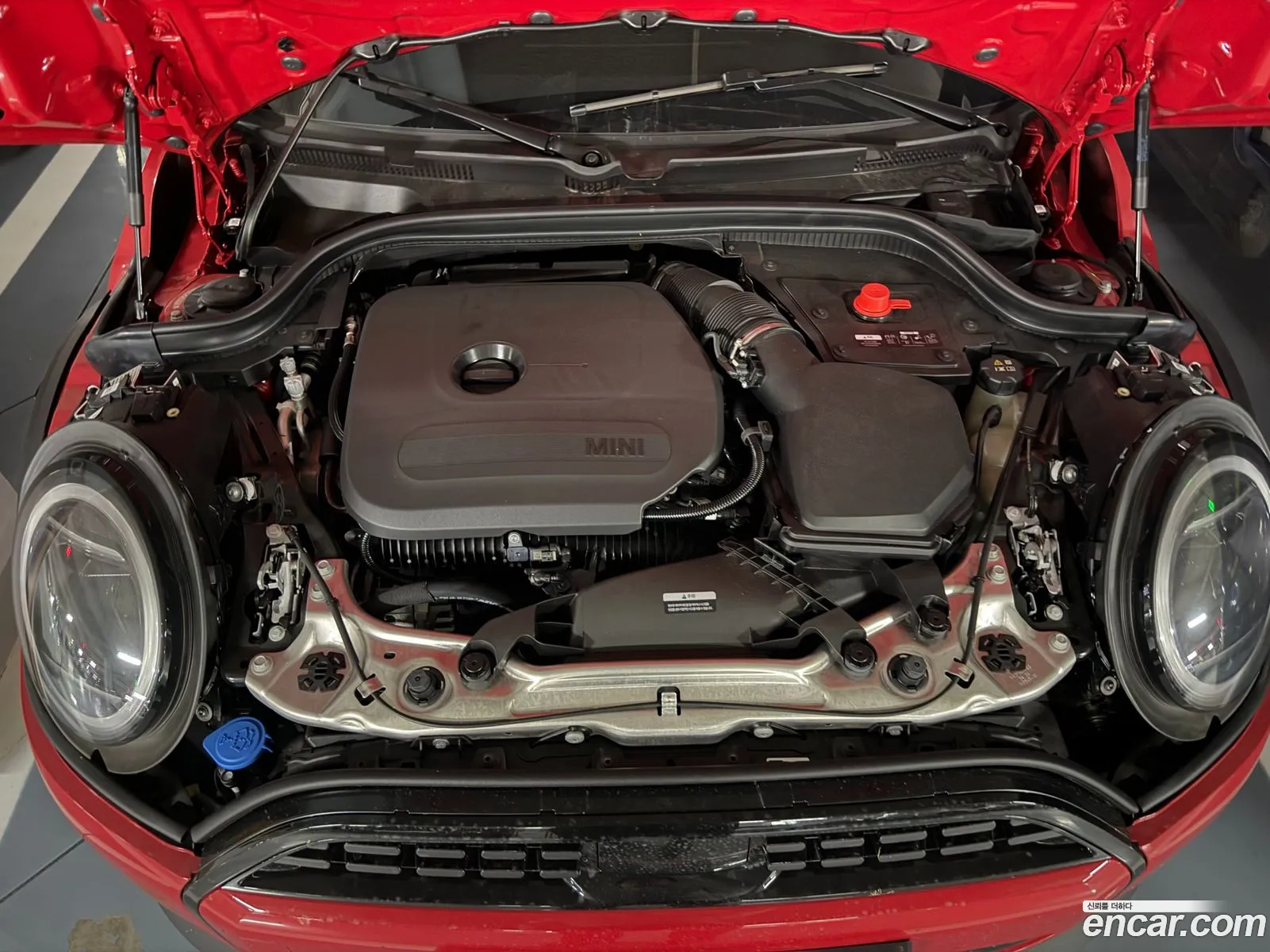 Mini Cooper C 2025 — 14
