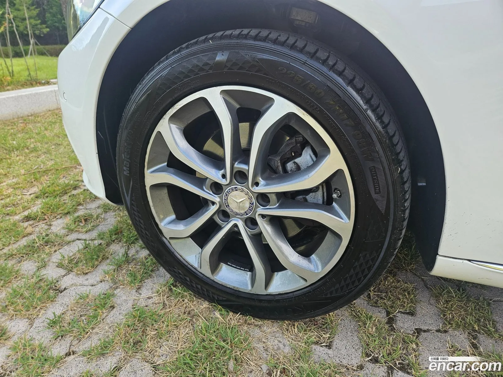 Mercedes-Benz C-Class W205 2014 — 2