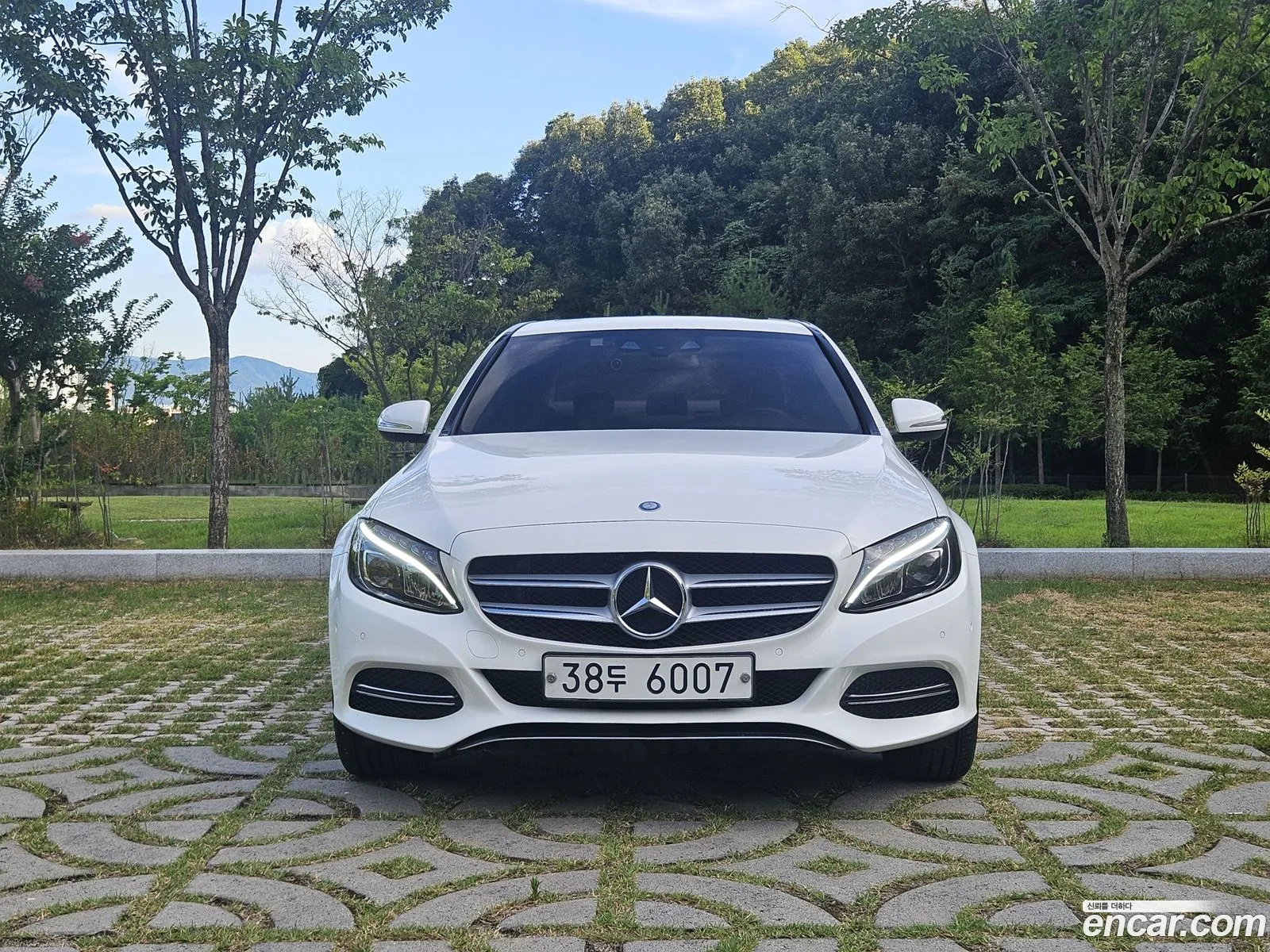Mercedes-Benz C-Class W205 2014 — 8