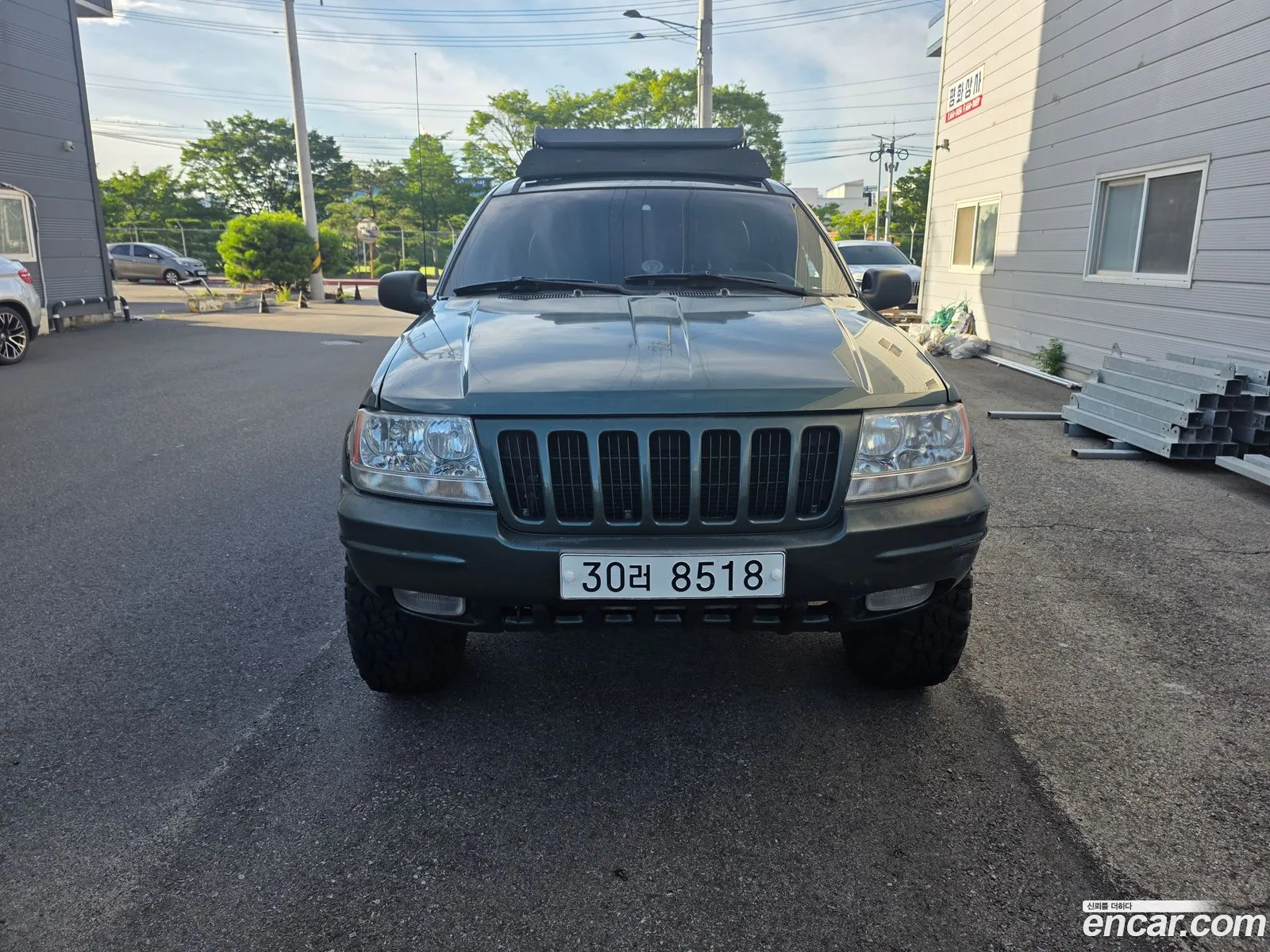 Jeep Grand Cherokee 2000 — 3