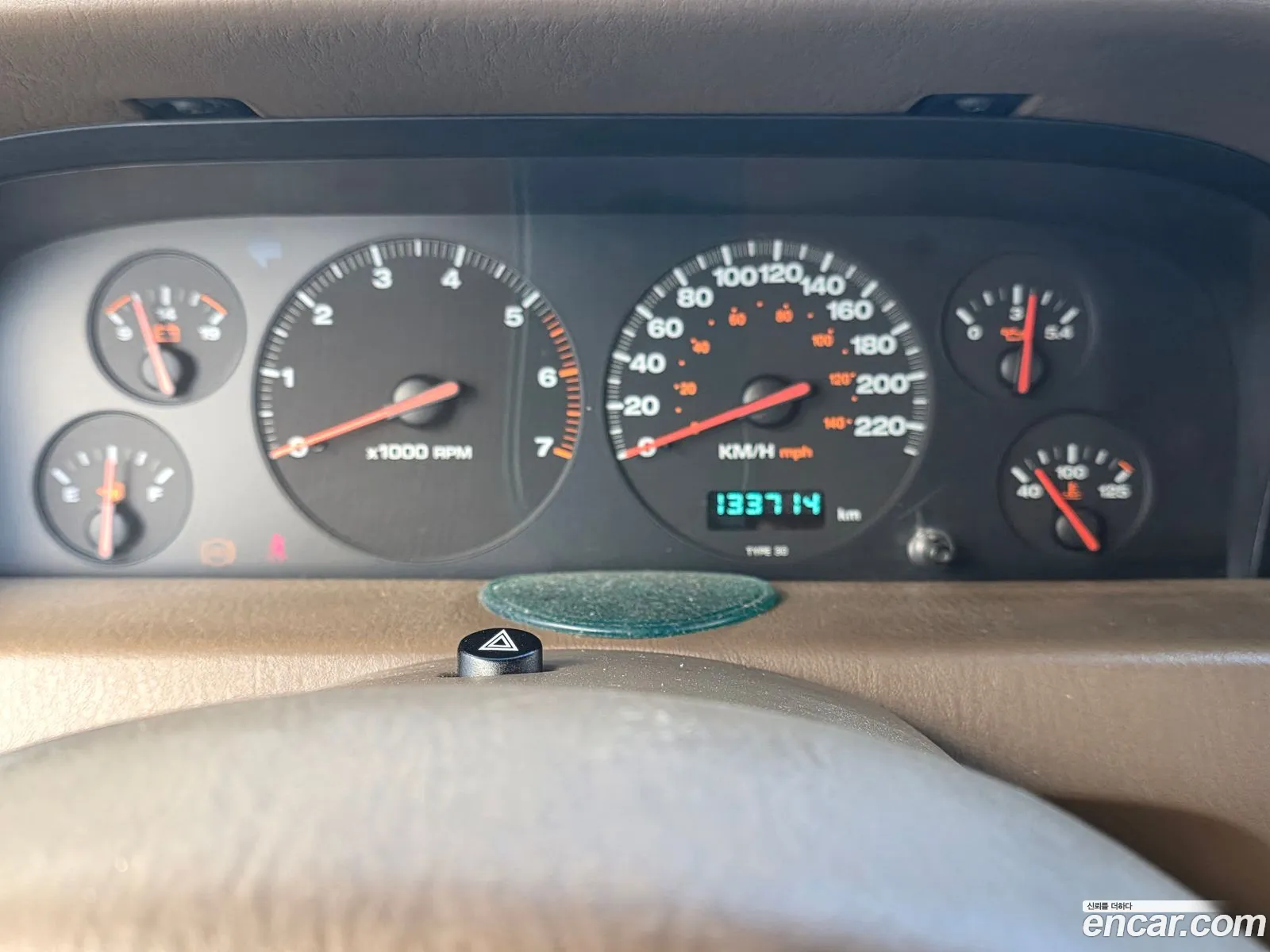 Jeep Grand Cherokee 2000 — 7