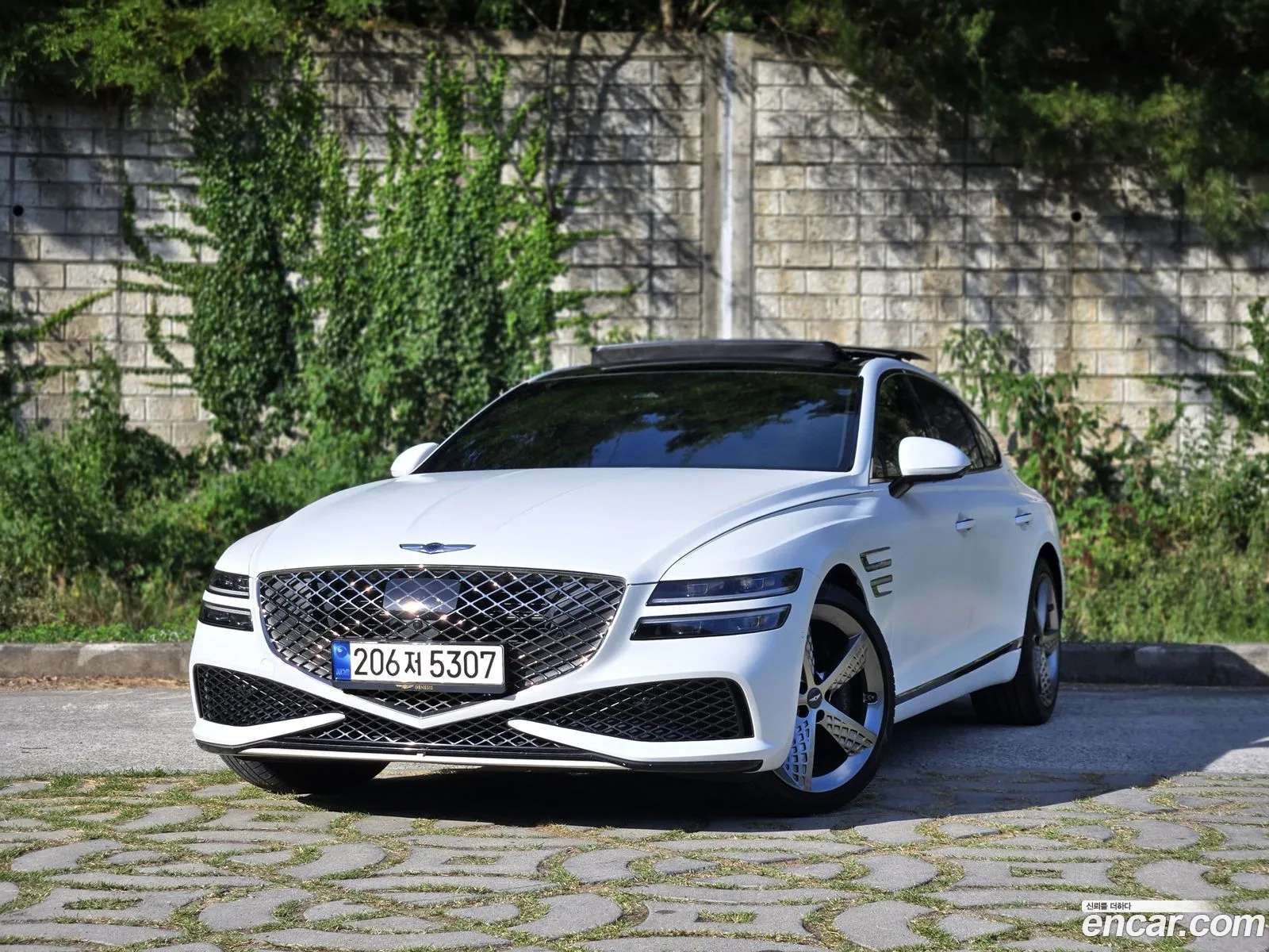 Genesis G80 2023 — 11