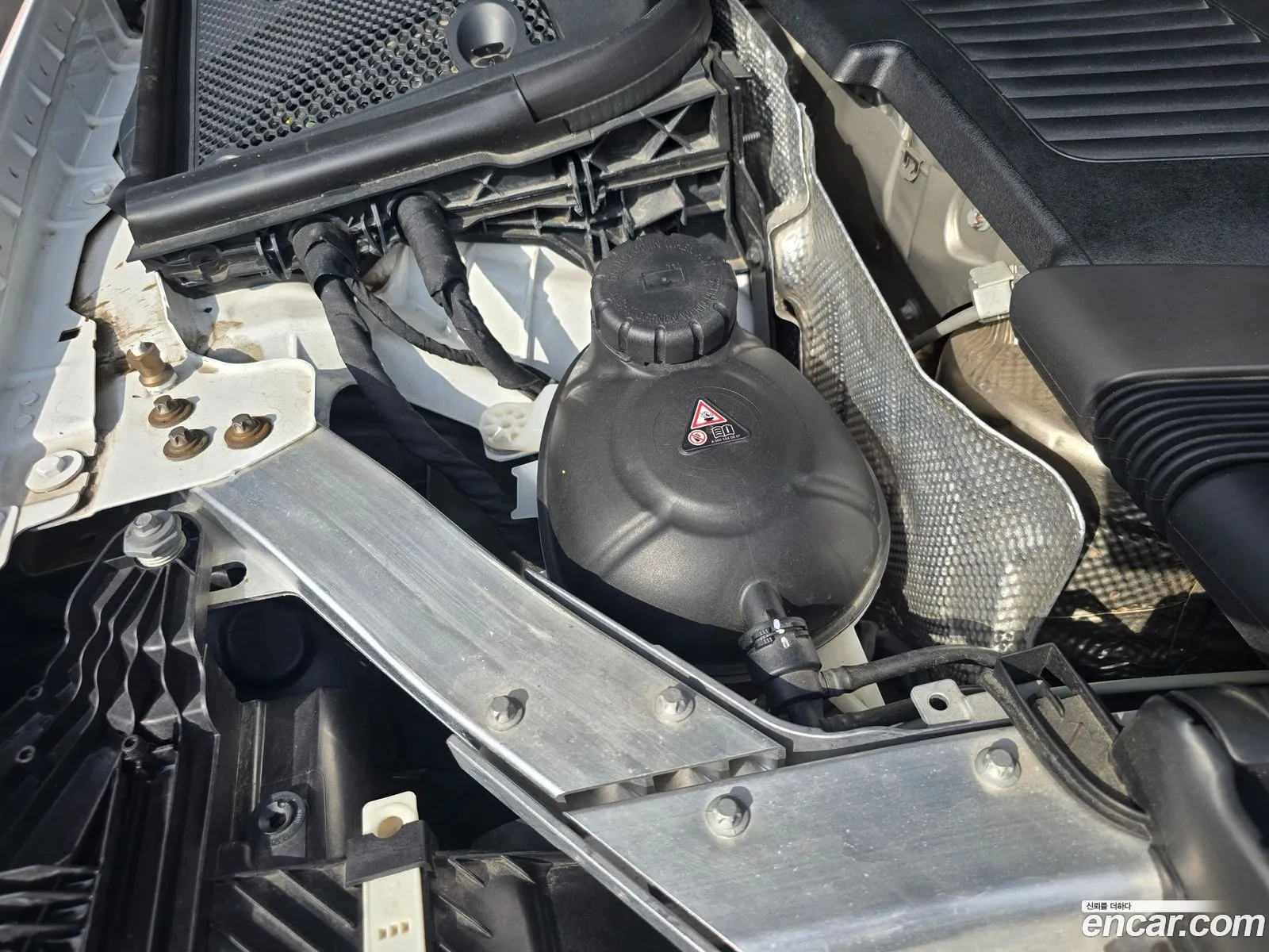 Mercedes-Benz E-Class W213 2023 — 8