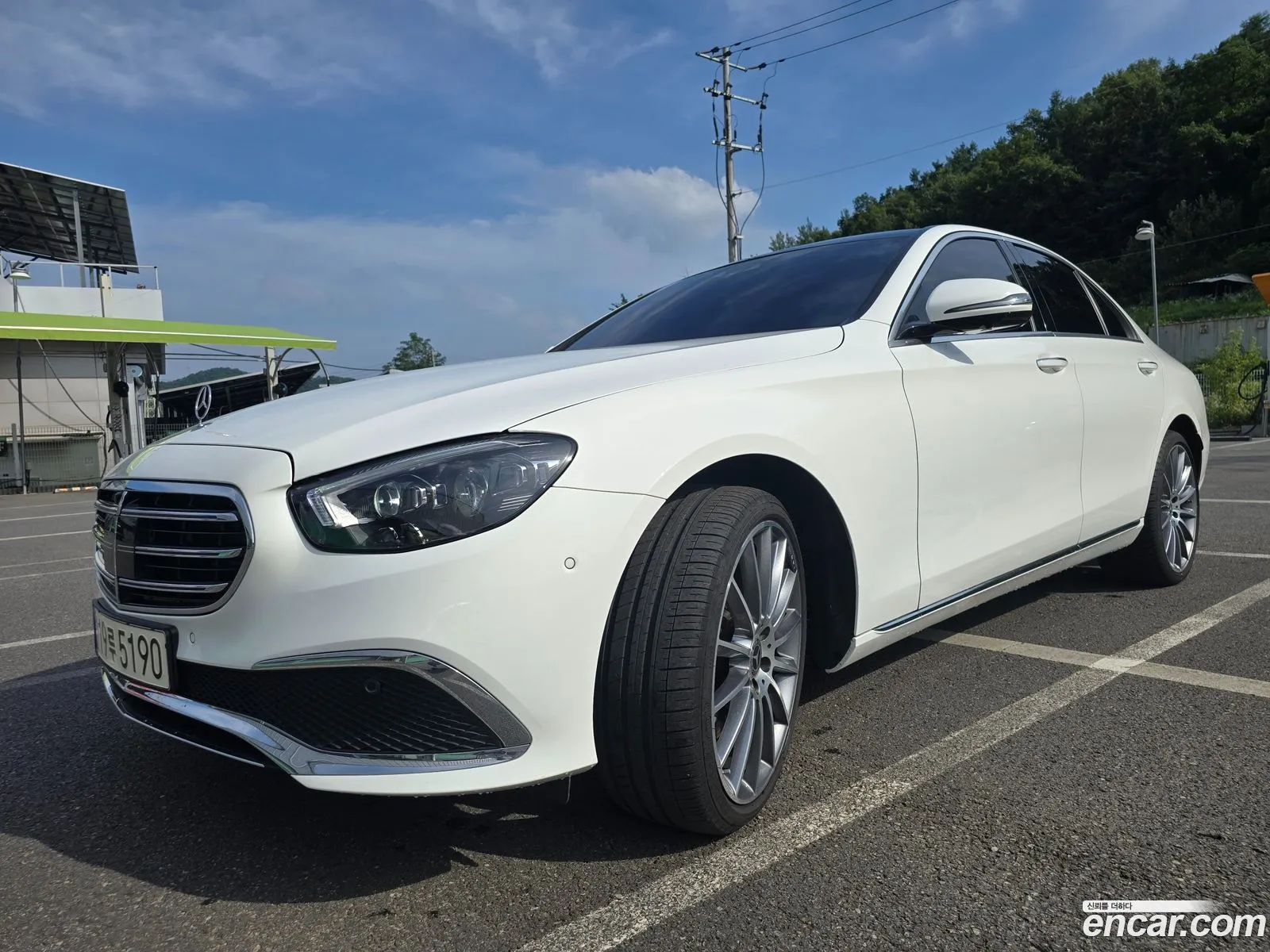 Mercedes-Benz E-Class W213 2023 — 17