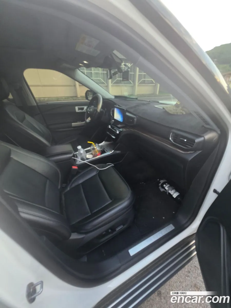 Ford Explorer 6th Gen 2021 — 2