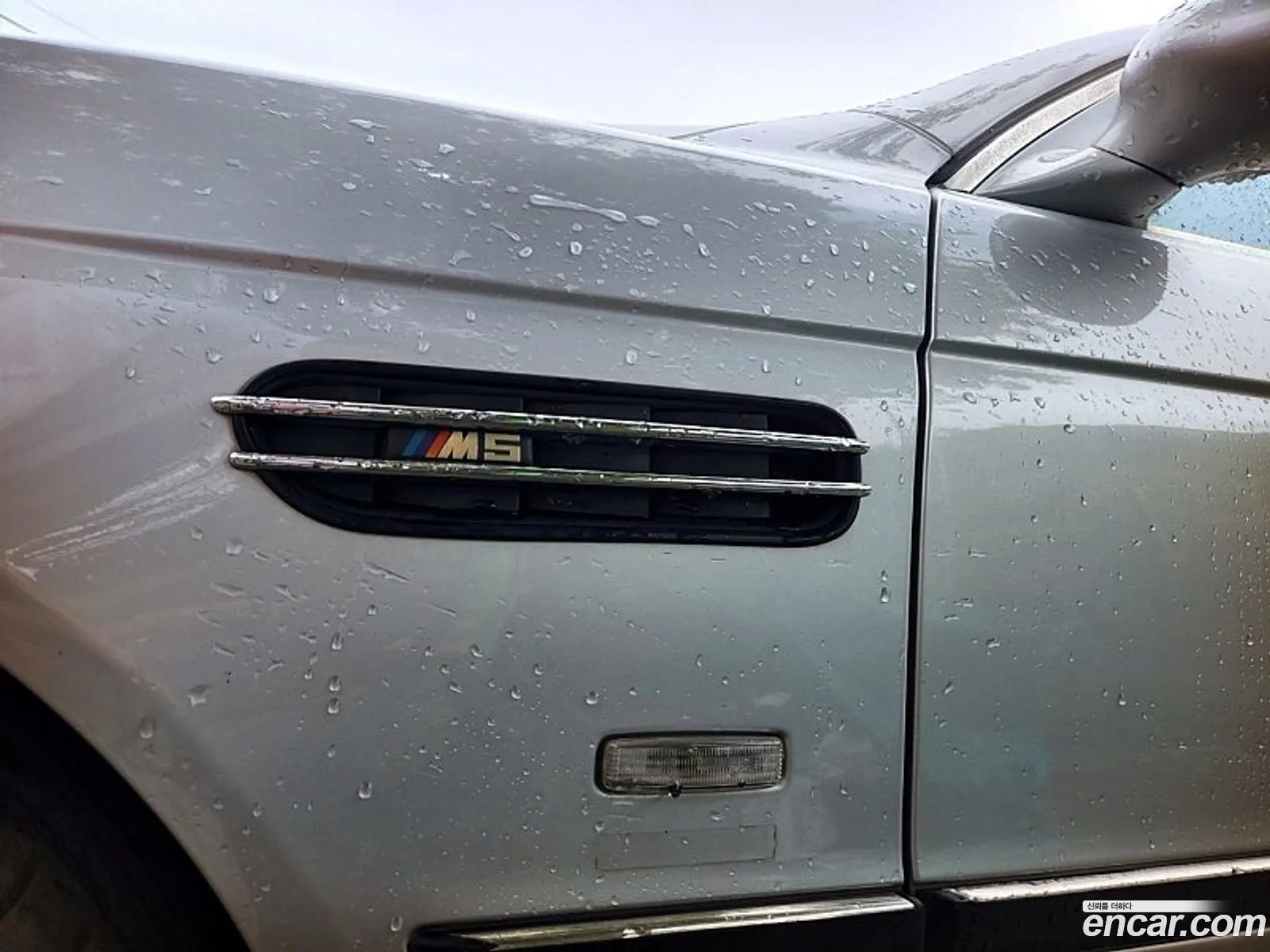 BMW 5 Series 1999 — 17