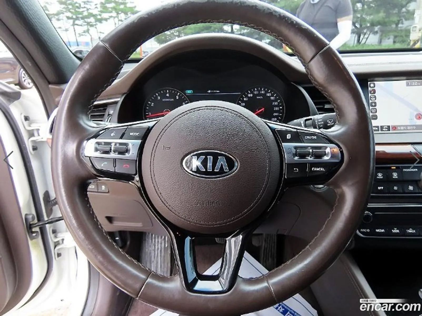Kia K7 2017 — 17