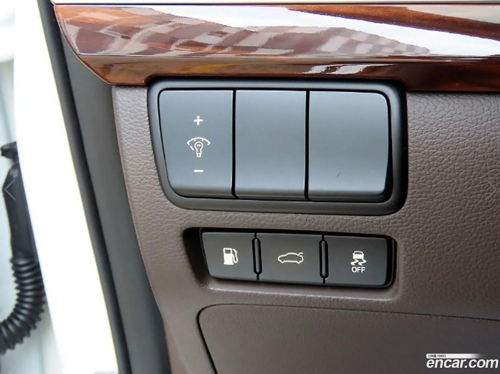 Kia K7 2017 — 9