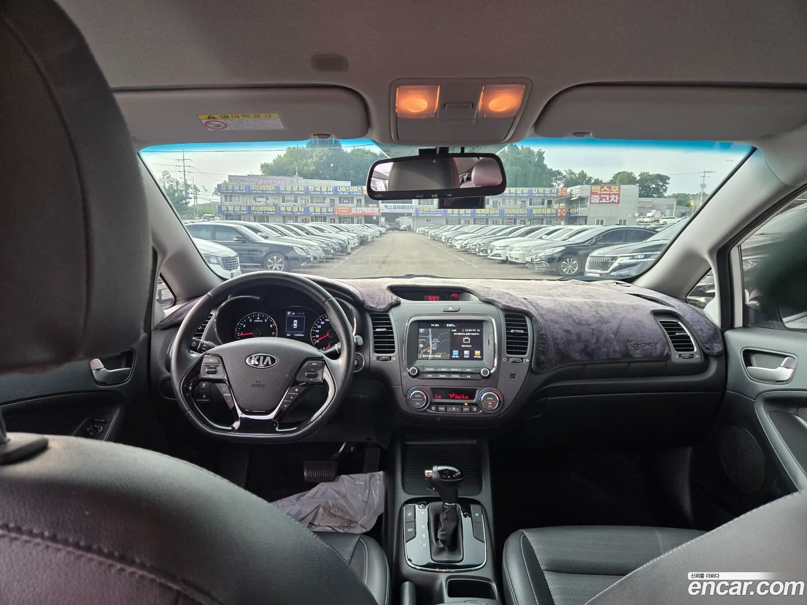 Kia K3 2017 — 8