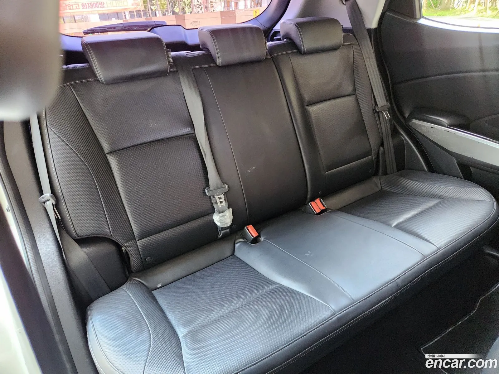 KG Mobility (SsangYong) Tivoli 2015 — 15
